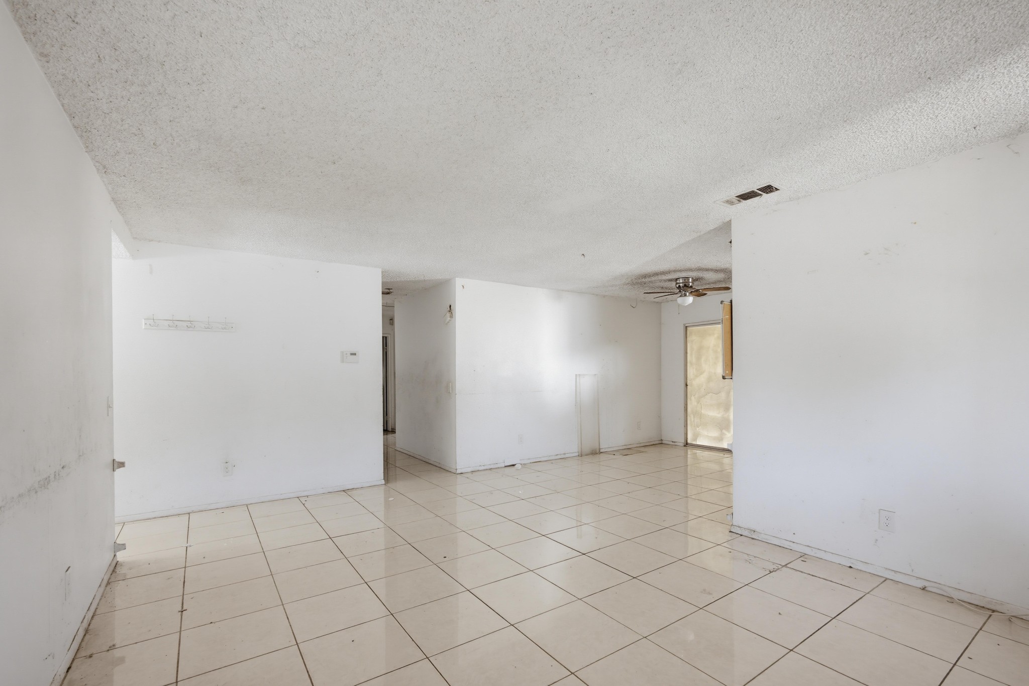 Virtual tour photo 11 of 36 for 10017 Eddystone St