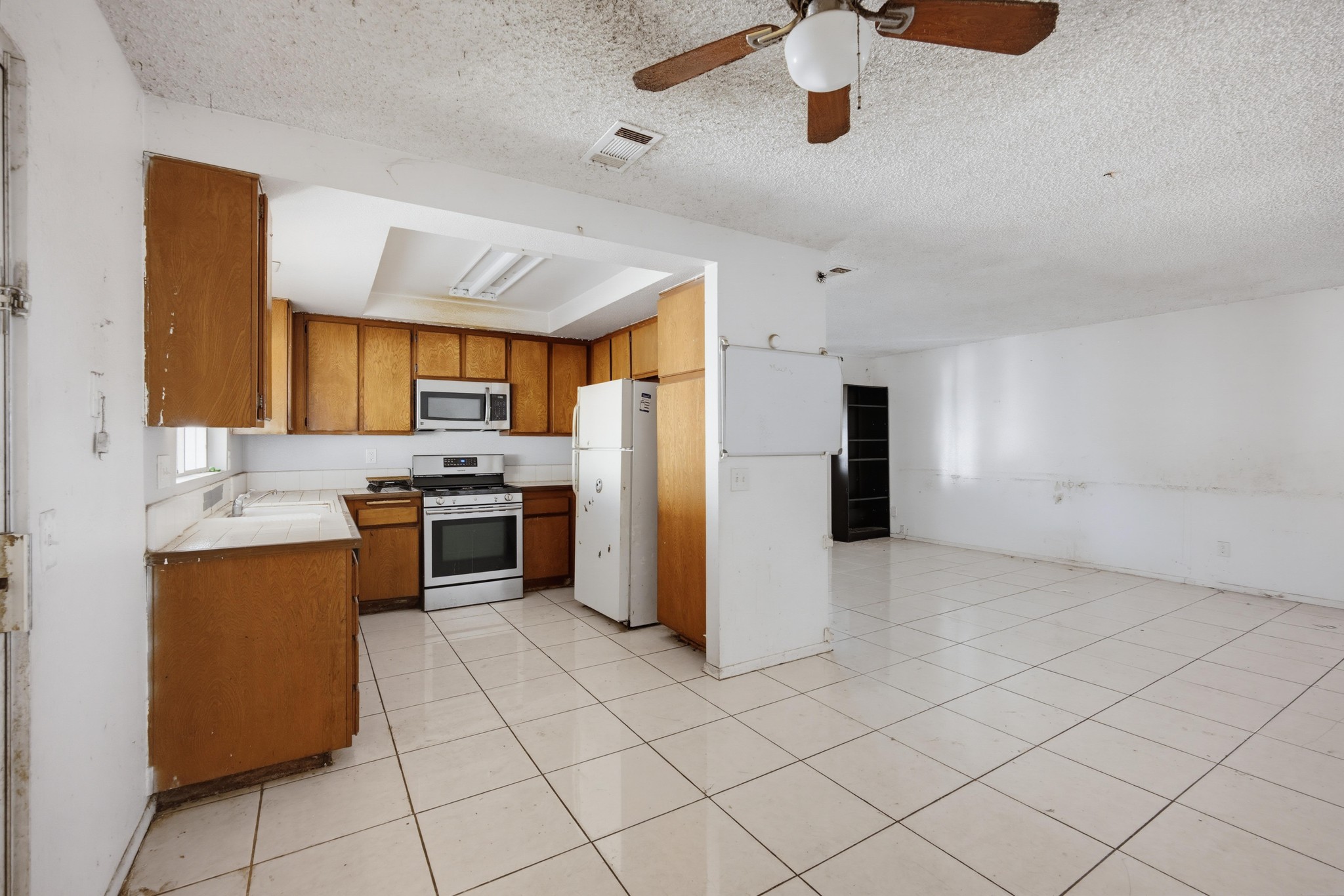 Virtual tour photo 13 of 36 for 10017 Eddystone St