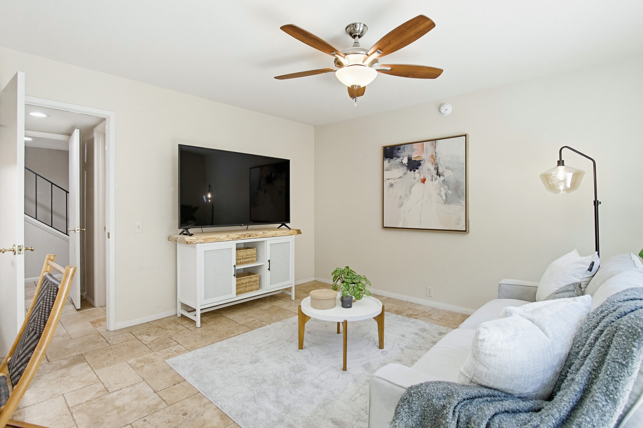 Virtual tour photo 28 of 110 for 10018 Resmar Pl