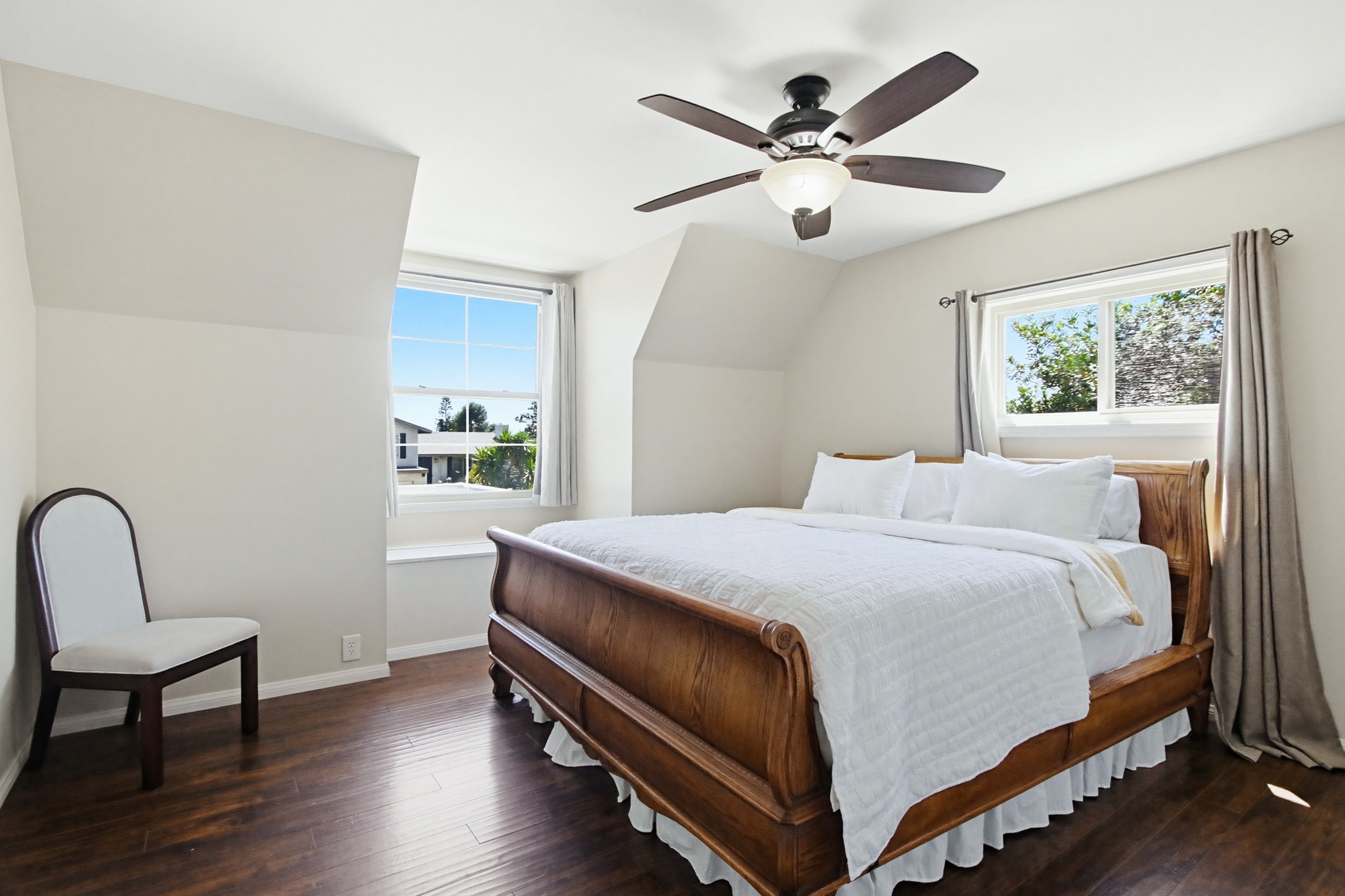 Virtual tour photo 47 of 110 for 10018 Resmar Pl