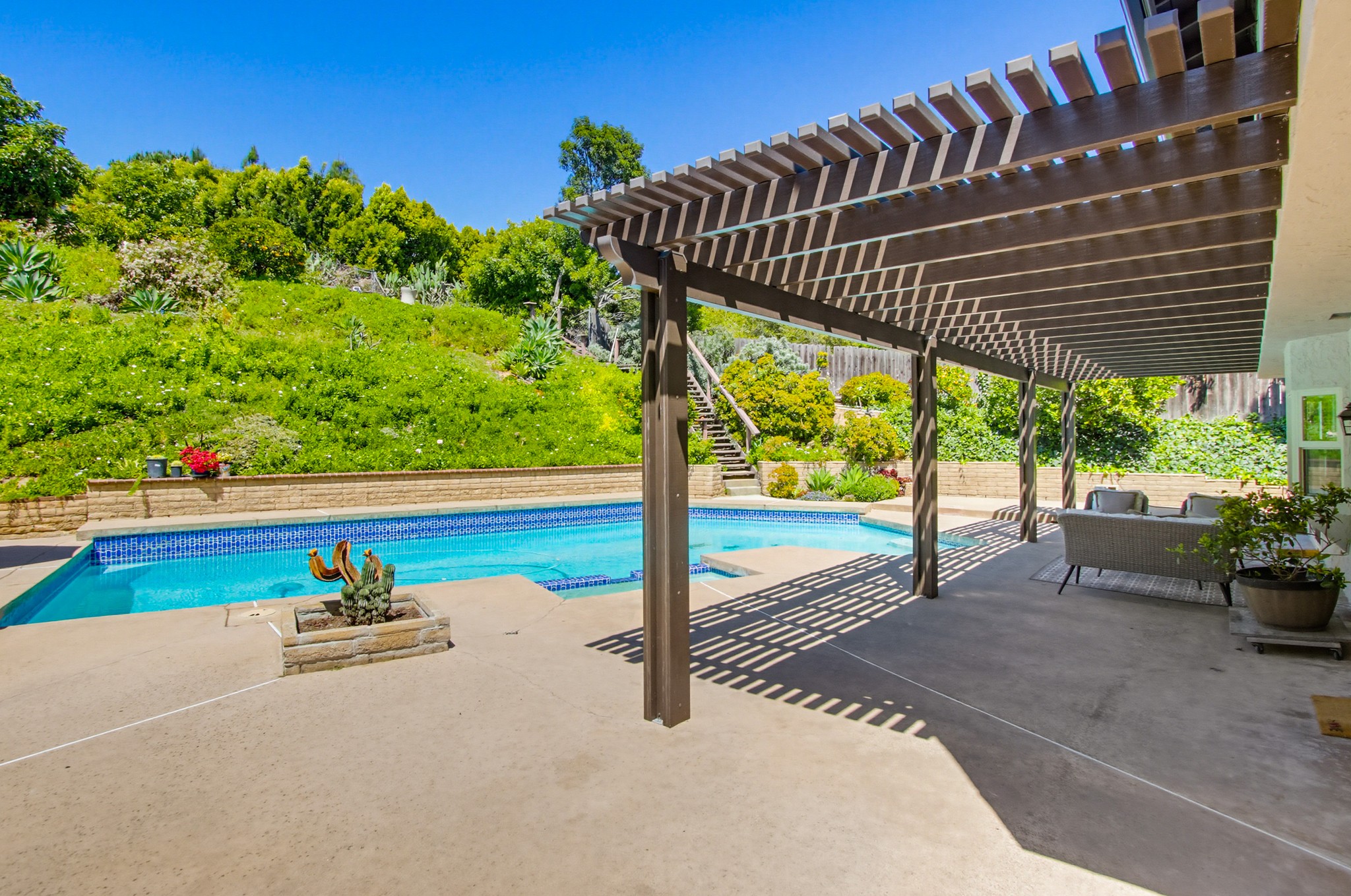 Virtual tour photo 53 of 110 for 10018 Resmar Pl