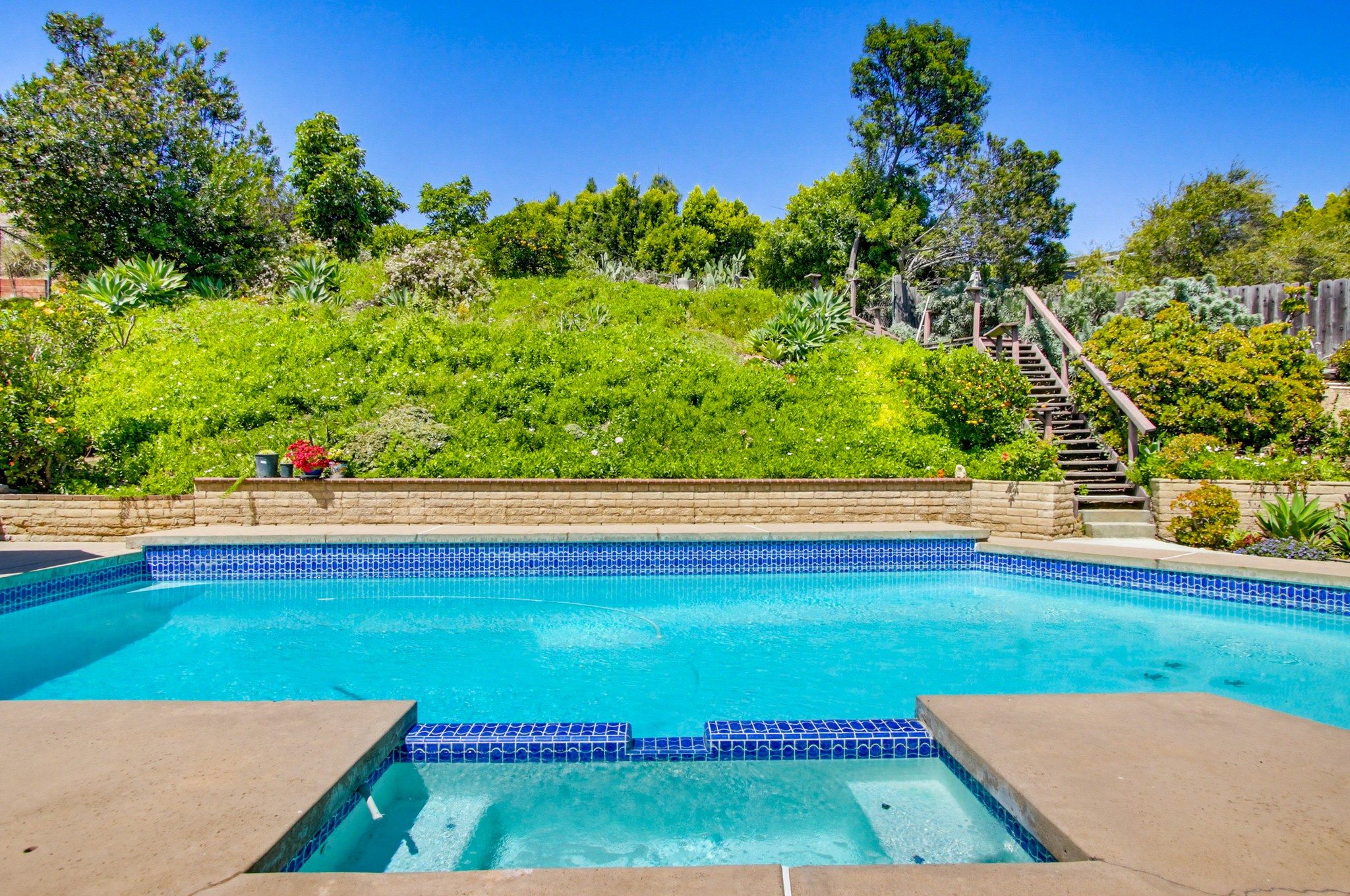 Virtual tour photo 58 of 110 for 10018 Resmar Pl