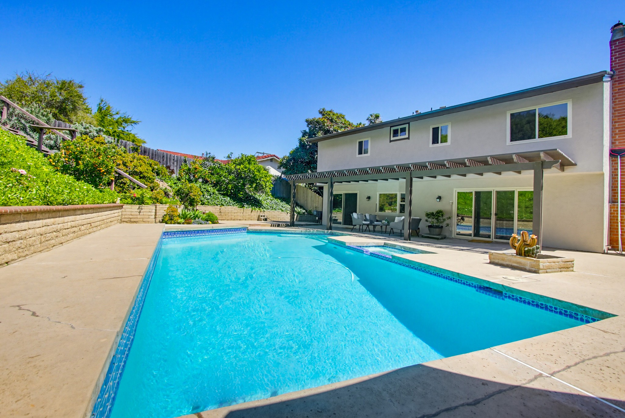 Virtual tour photo 60 of 110 for 10018 Resmar Pl