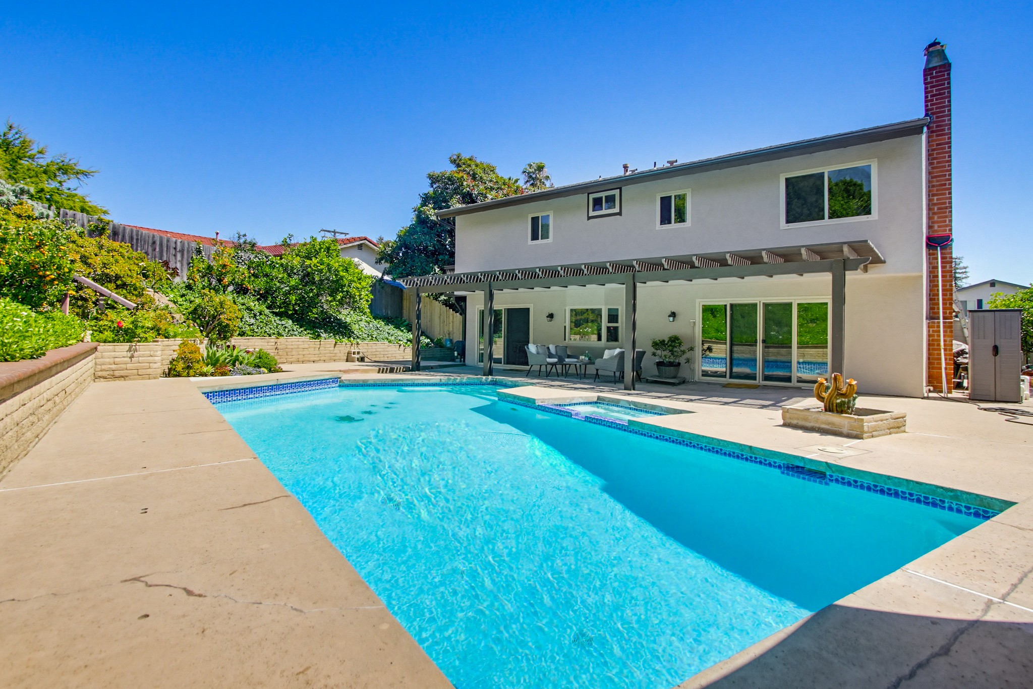 Virtual tour photo 61 of 110 for 10018 Resmar Pl