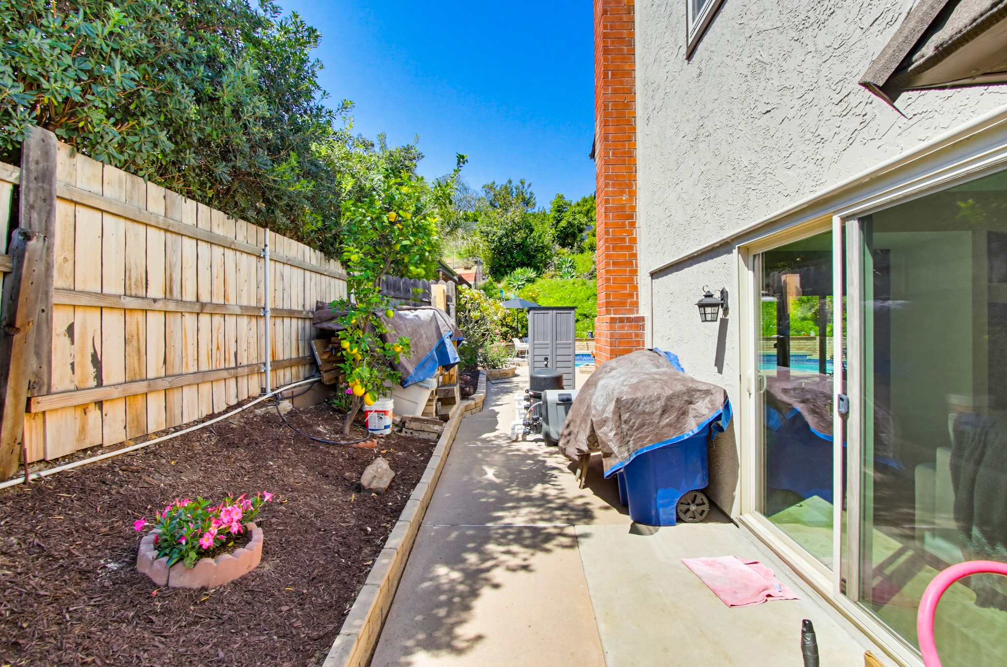 Virtual tour photo 72 of 110 for 10018 Resmar Pl