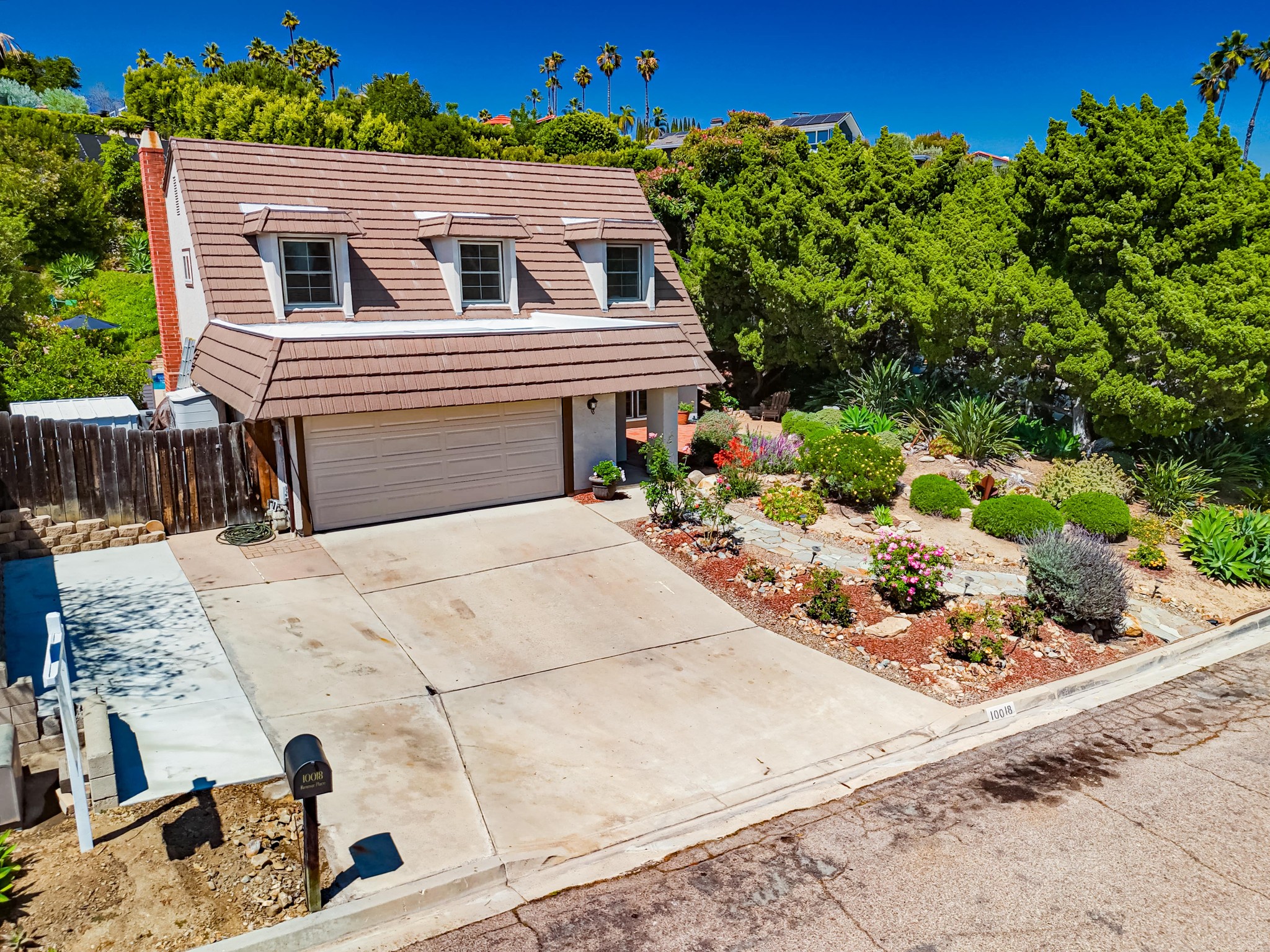 Virtual tour photo 81 of 110 for 10018 Resmar Pl