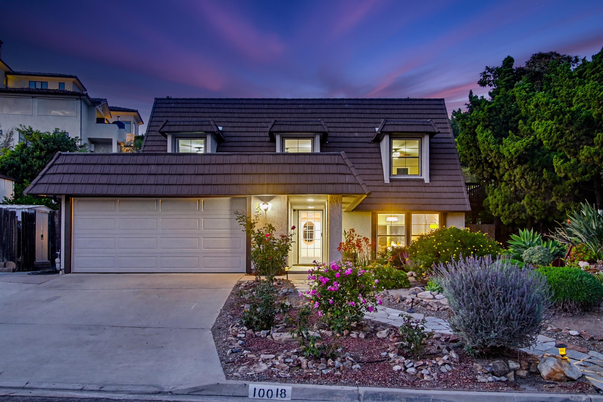 Virtual tour photo 1 of 19 for 10018 Resmar Pl
