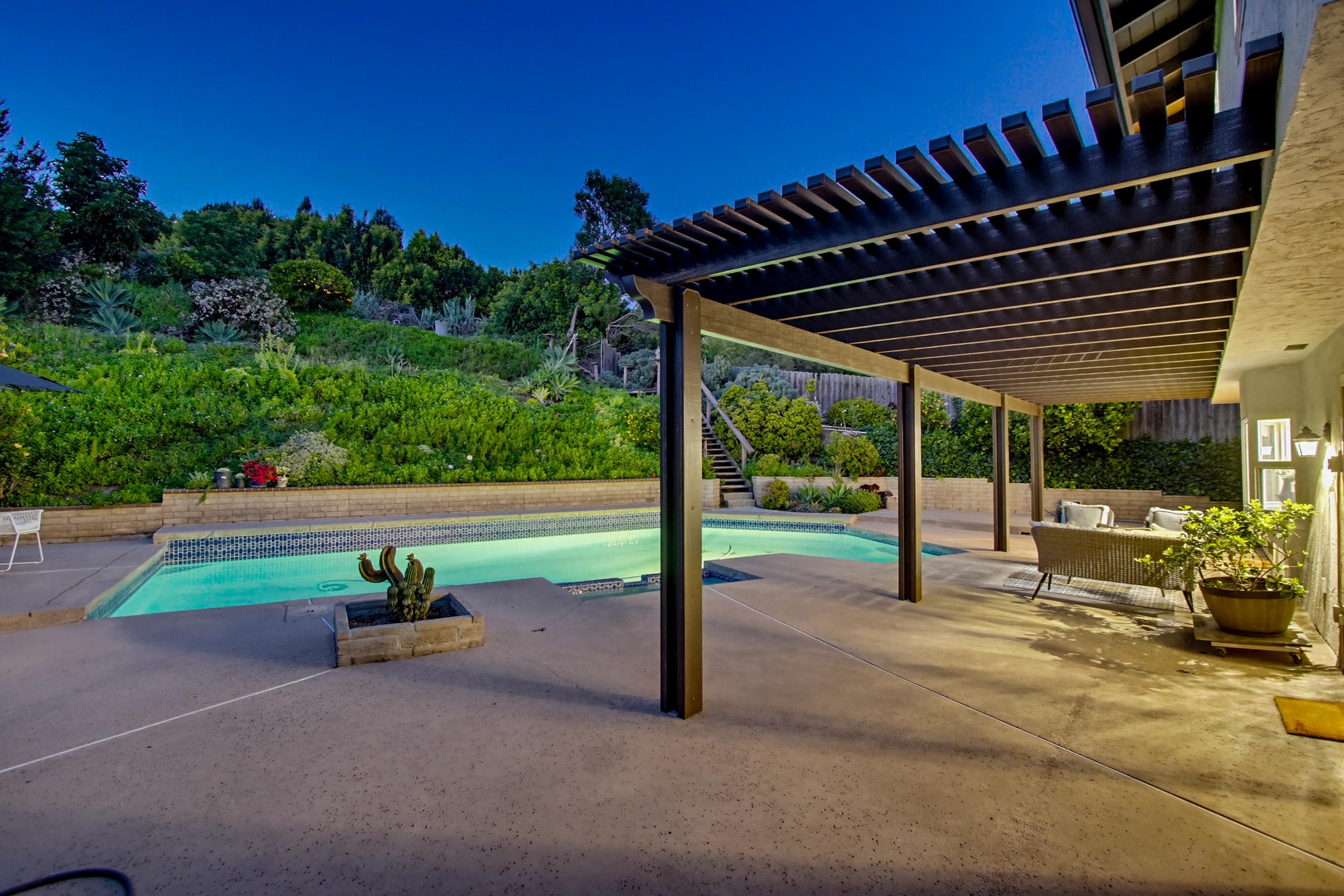 Virtual tour photo 8 of 19 for 10018 Resmar Pl
