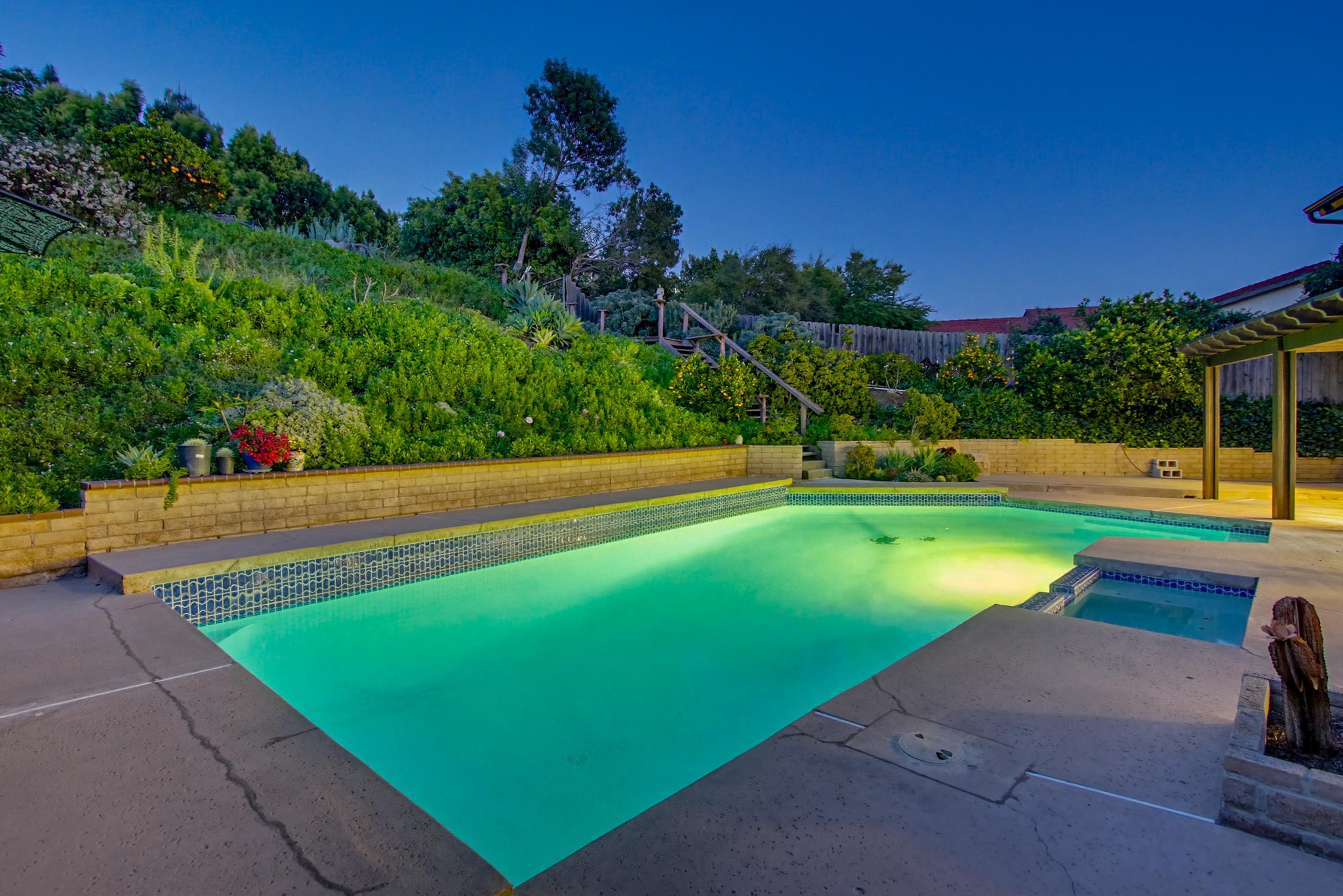 Virtual tour photo 16 of 19 for 10018 Resmar Pl