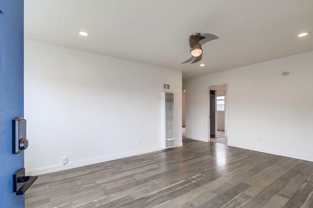 Virtual tour photo 11 of 45 for 1004 39th St