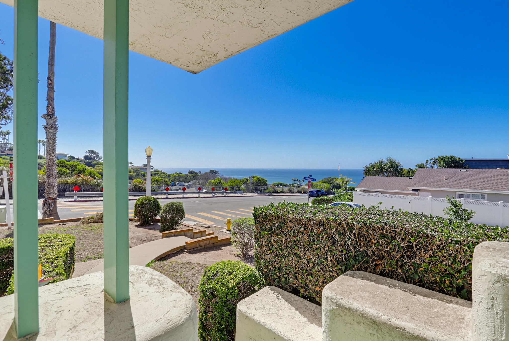 Virtual tour photo 6 of 61 for 1005 Alexandria Dr