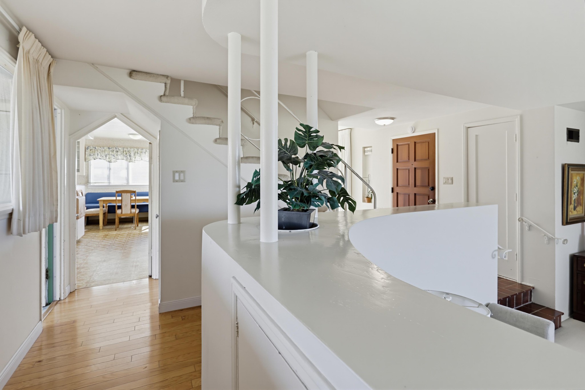 Virtual tour photo 29 of 61 for 1005 Alexandria Dr