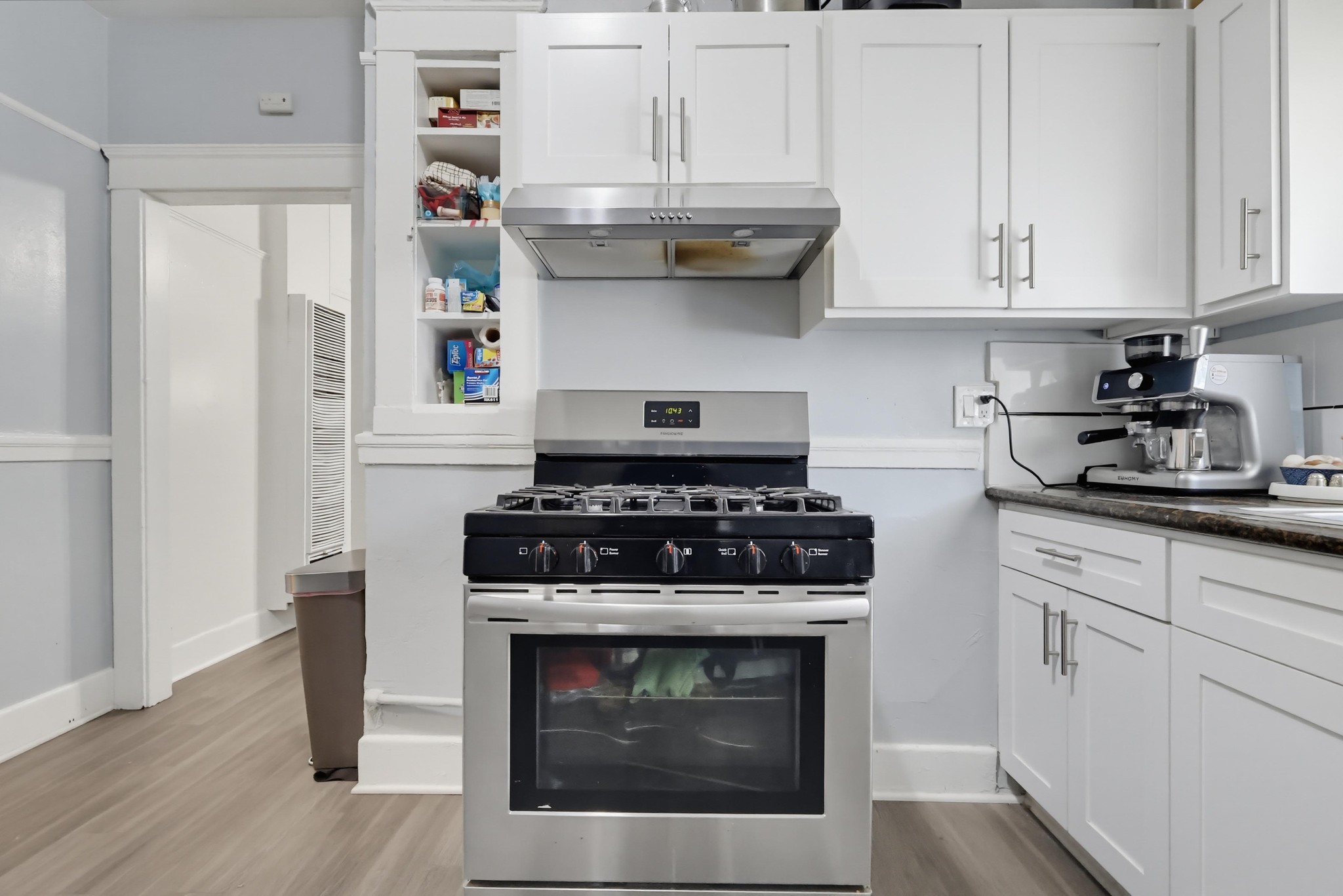 Virtual tour photo 29 of 73 for 1007 E 42nd Pl.