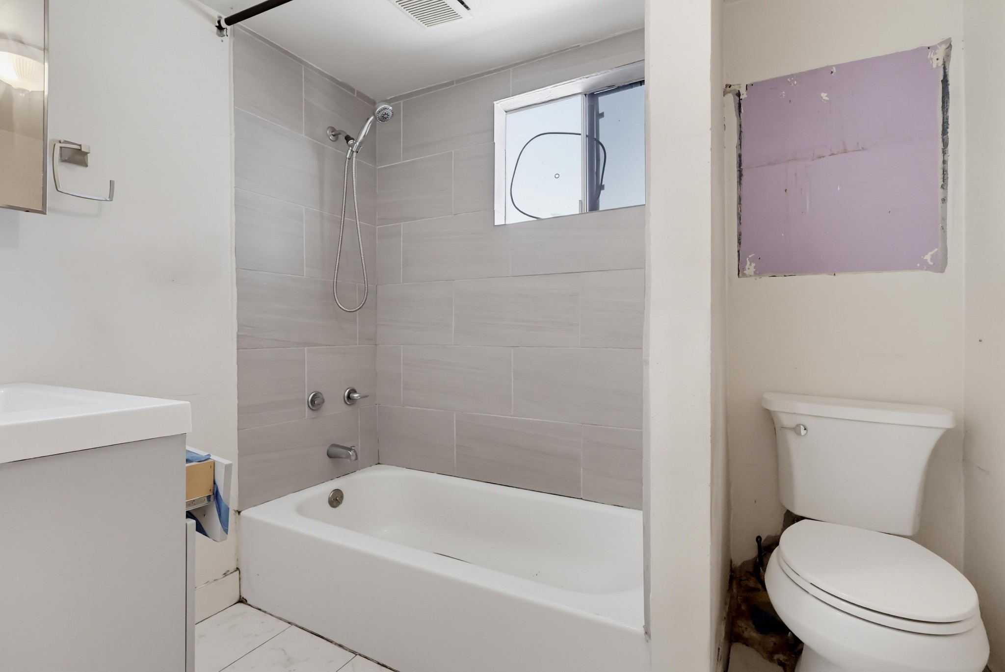 Virtual tour photo 60 of 73 for 1007 E 42nd Pl.