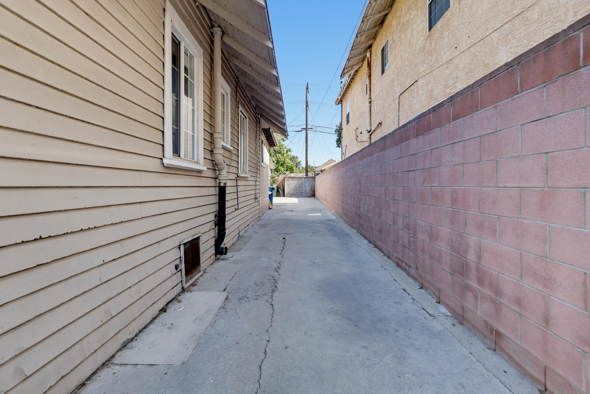 Virtual tour photo 72 of 73 for 1007 E 42nd Pl.