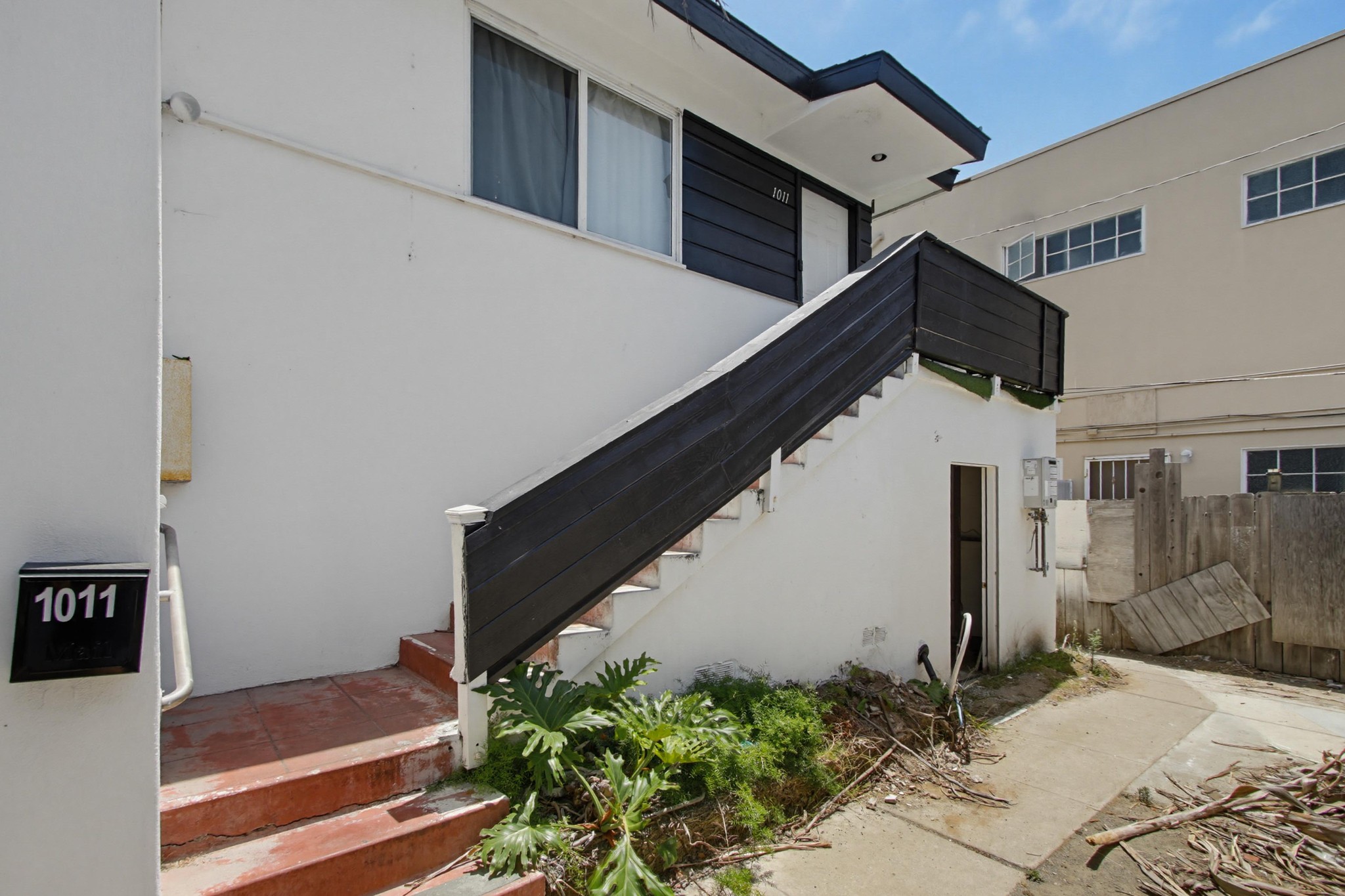 Virtual tour photo 13 of 19 for 1009 Hornblend St