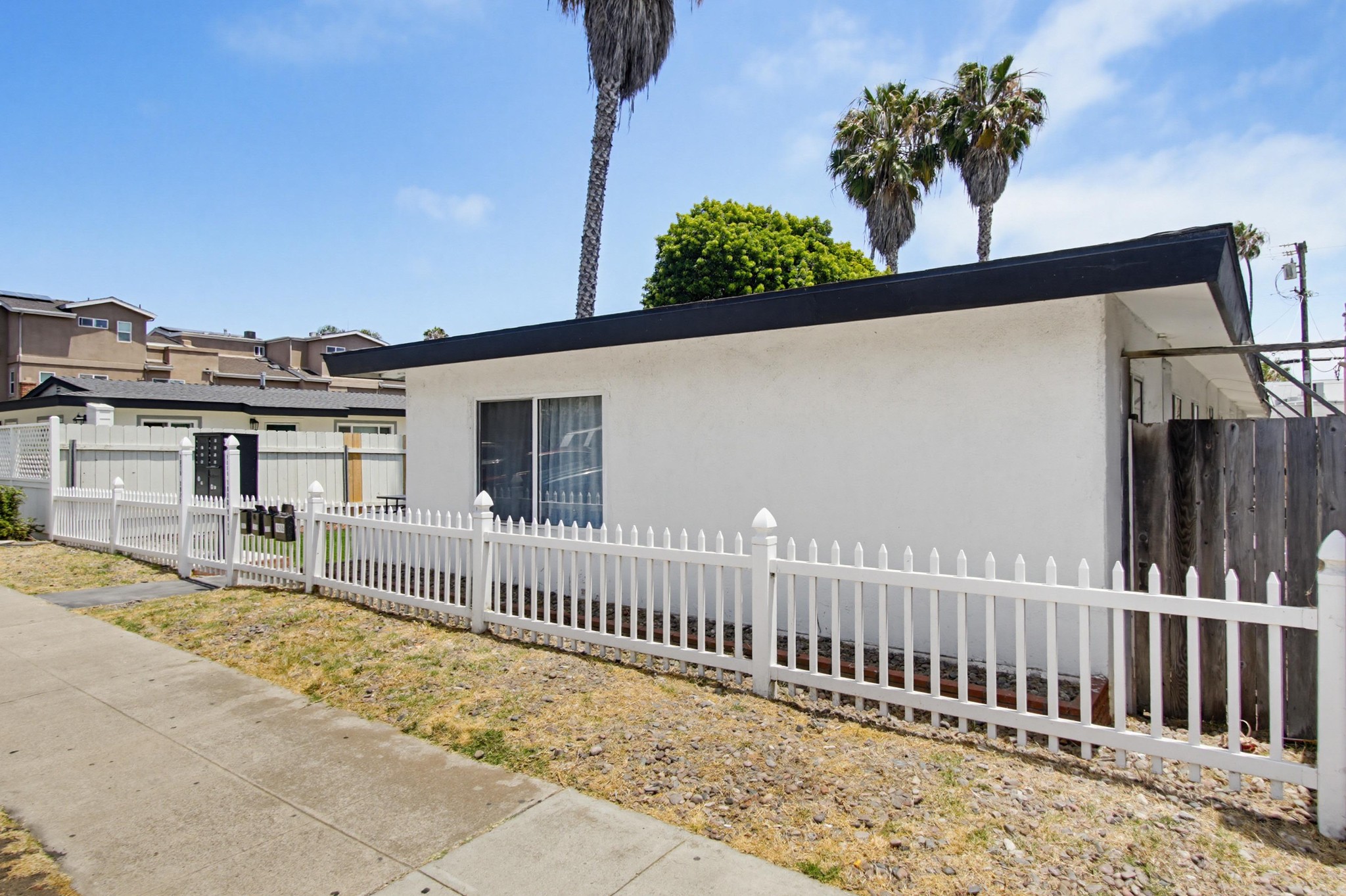 Virtual tour photo 35 of 50 for 1009 Hornblend St