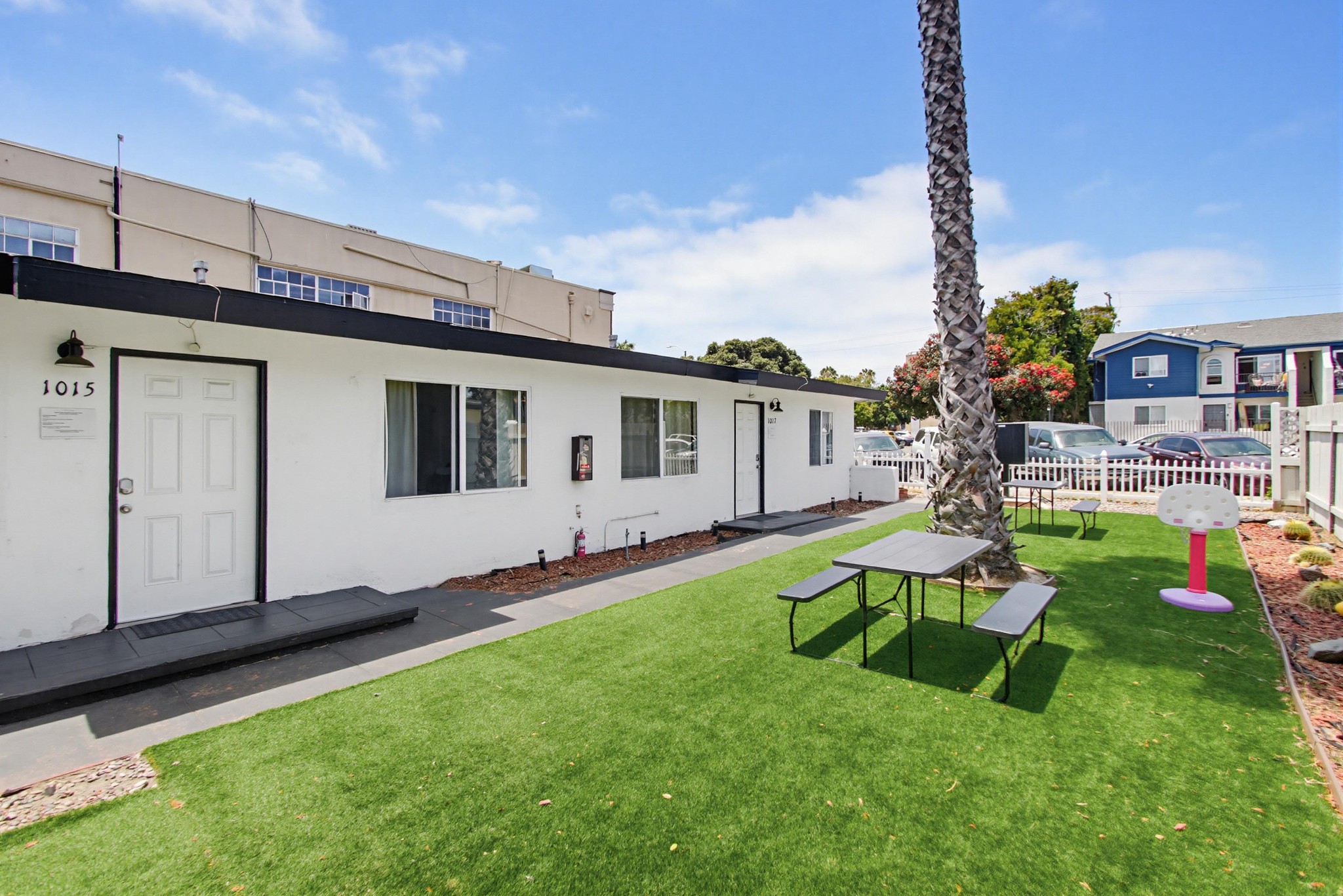 Virtual tour photo 40 of 50 for 1009 Hornblend St