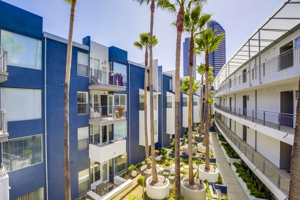 Virtual tour photo 15 of 52 for 101 Market Street #311