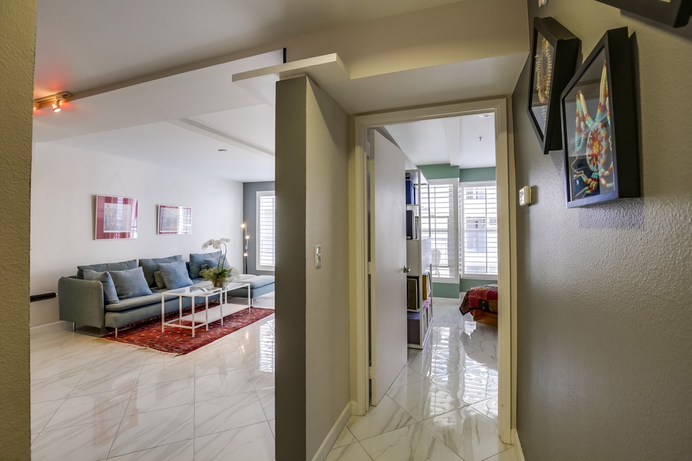 Virtual tour photo 18 of 52 for 101 Market Street #311