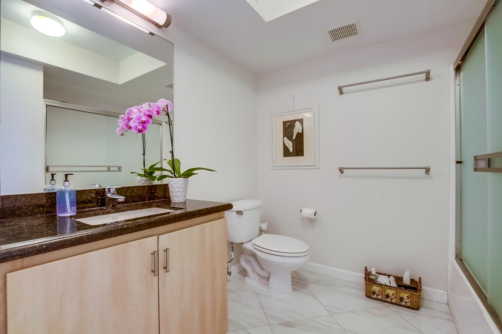 Virtual tour photo 40 of 52 for 101 Market Street #311