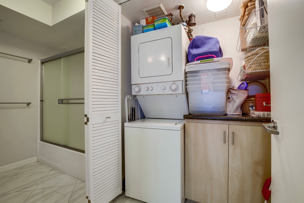 Virtual tour photo 44 of 52 for 101 Market Street #311