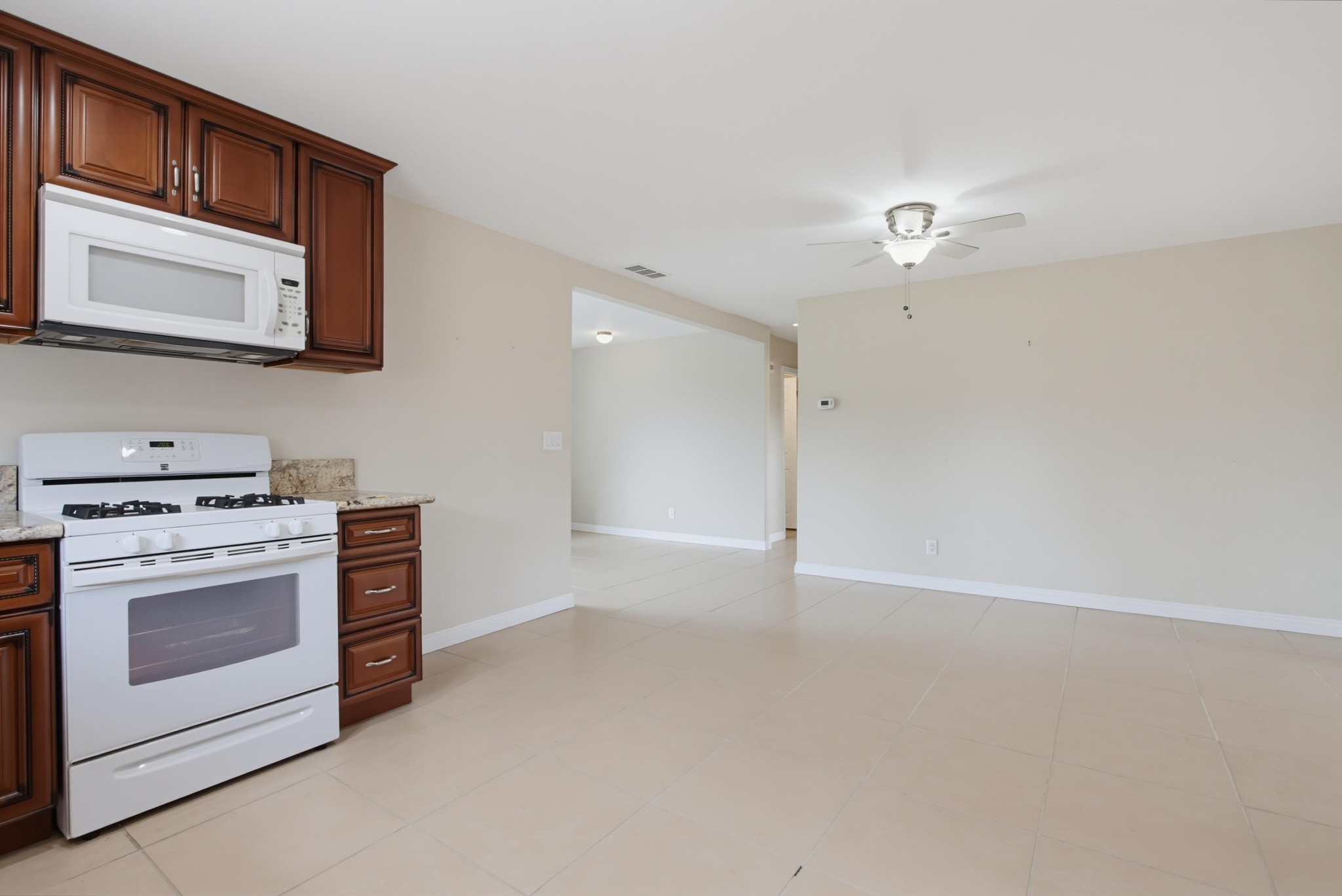 Virtual tour photo 30 of 59 for 1010 Thomas Way