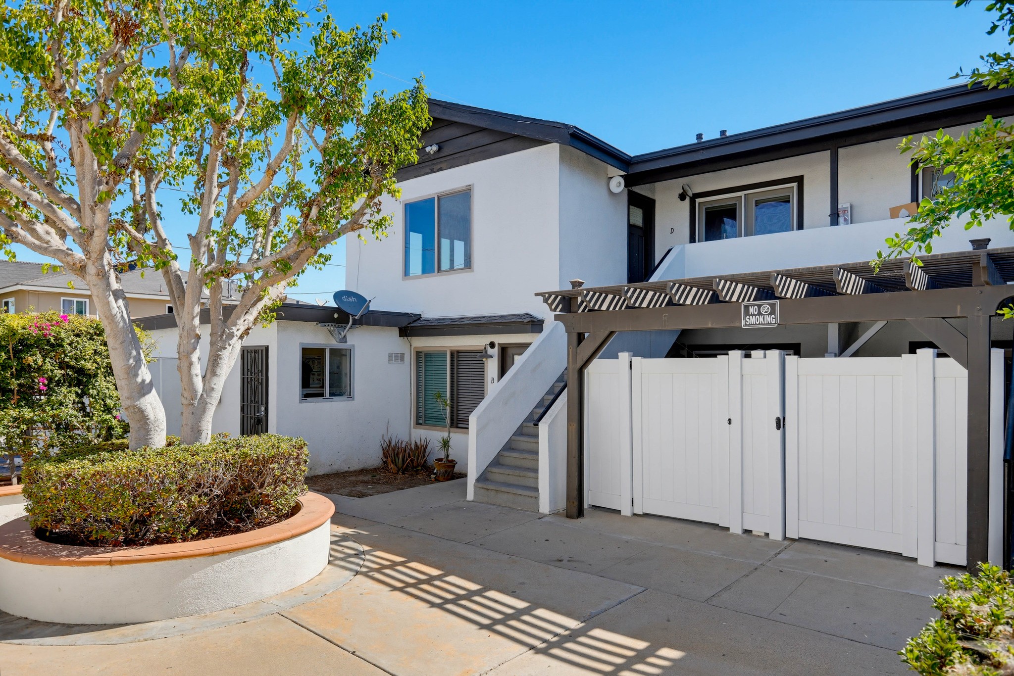 Virtual tour photo 10 of 50 for 1010 Valencia St D
