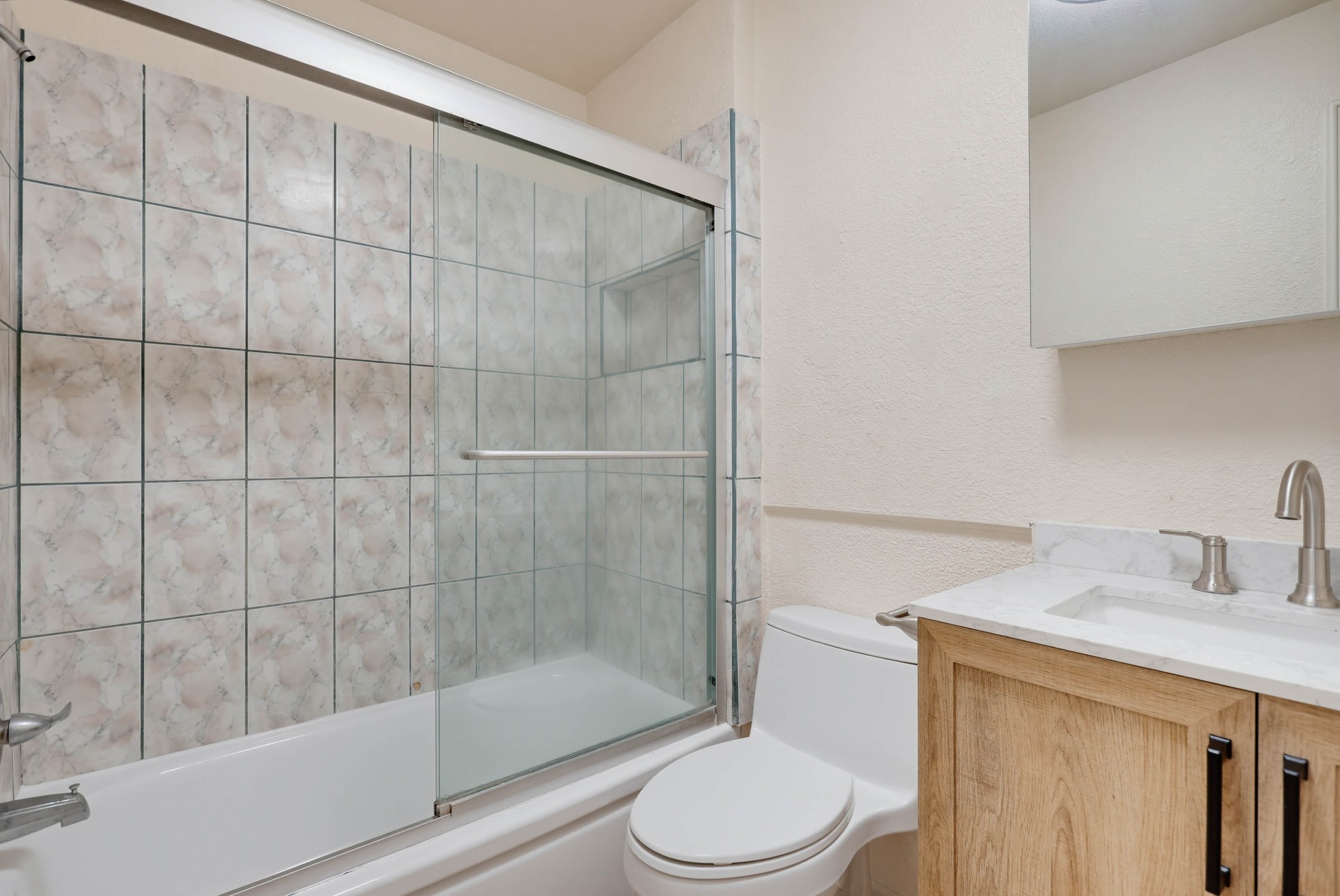 Virtual tour photo 38 of 50 for 1010 Valencia St D