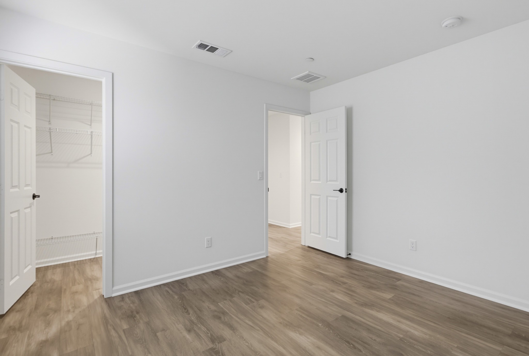 Virtual tour photo 50 of 66 for 1013 Crestline Rd