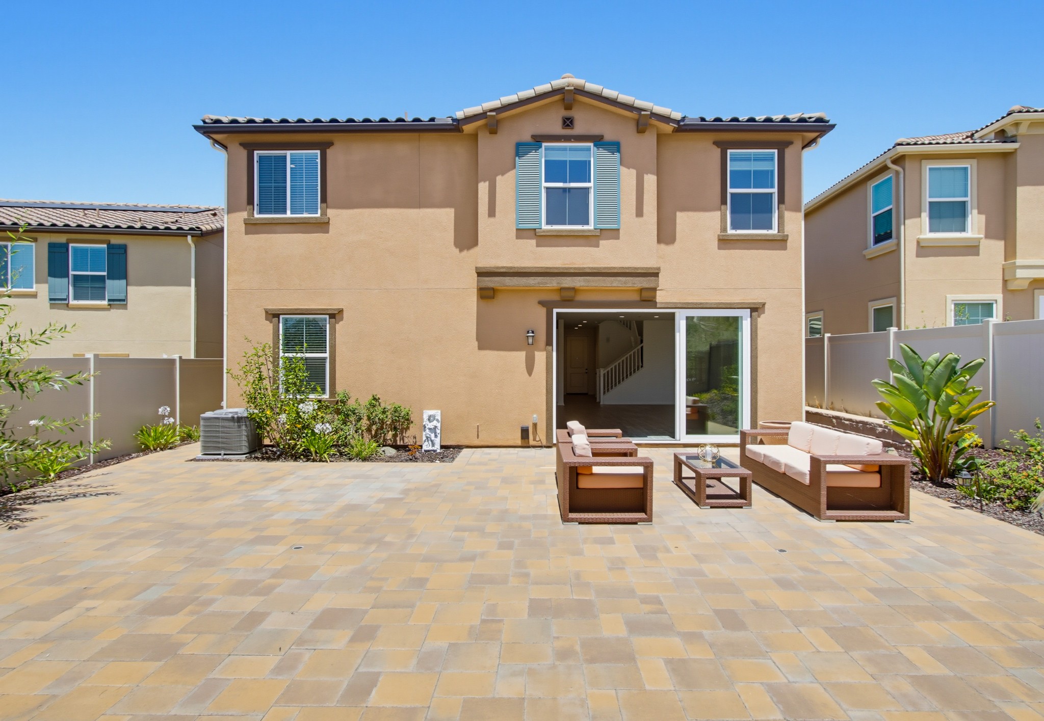 Virtual tour photo 60 of 66 for 1013 Crestline Rd
