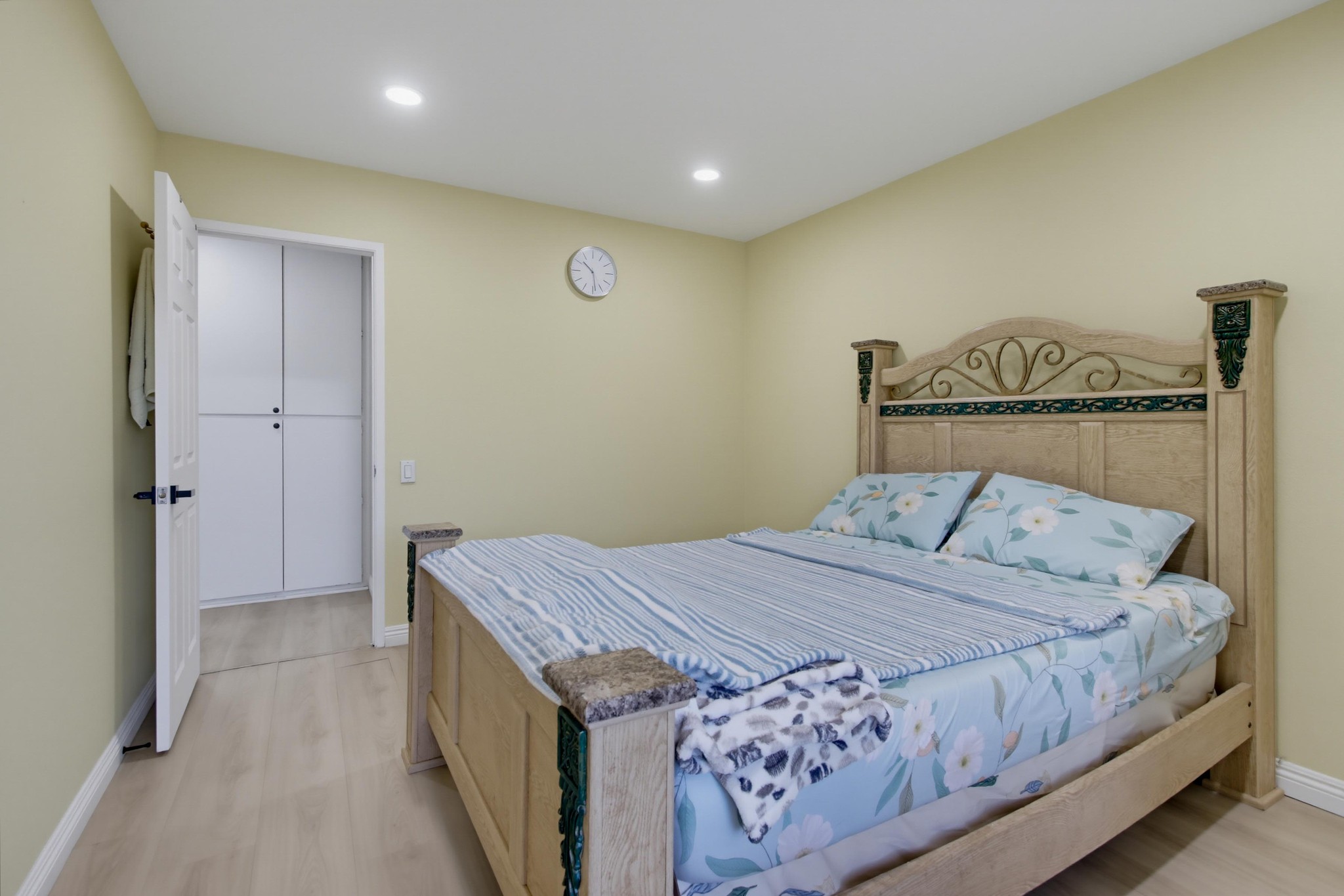 Virtual tour photo 21 of 37 for 10142 Caminito Zar