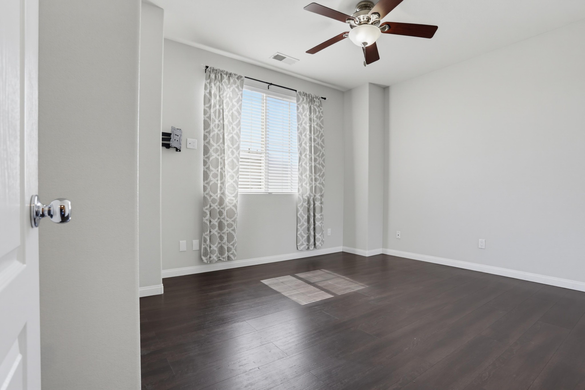 Virtual tour photo 30 of 42 for 10148 Star Magnolia Ln