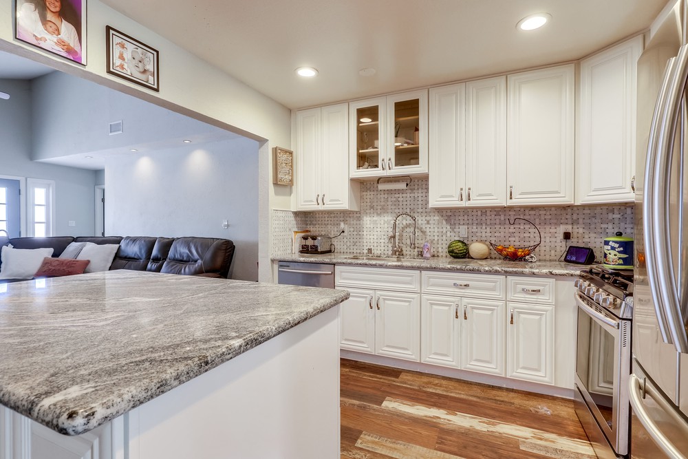 Virtual tour photo 11 of 22 for 1015 Harlan Cir