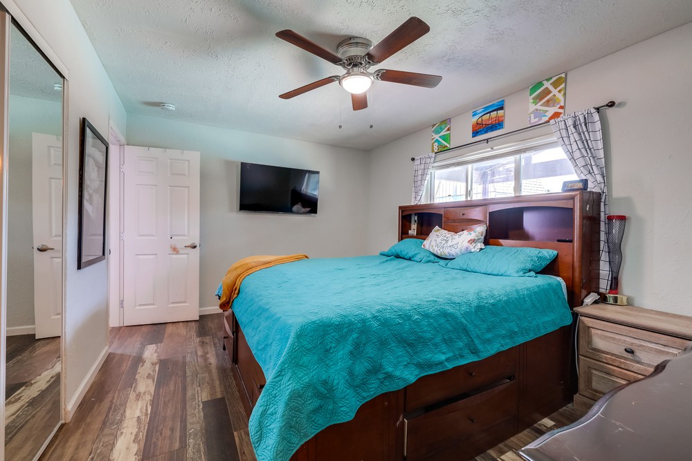 Virtual tour photo 14 of 22 for 1015 Harlan Cir