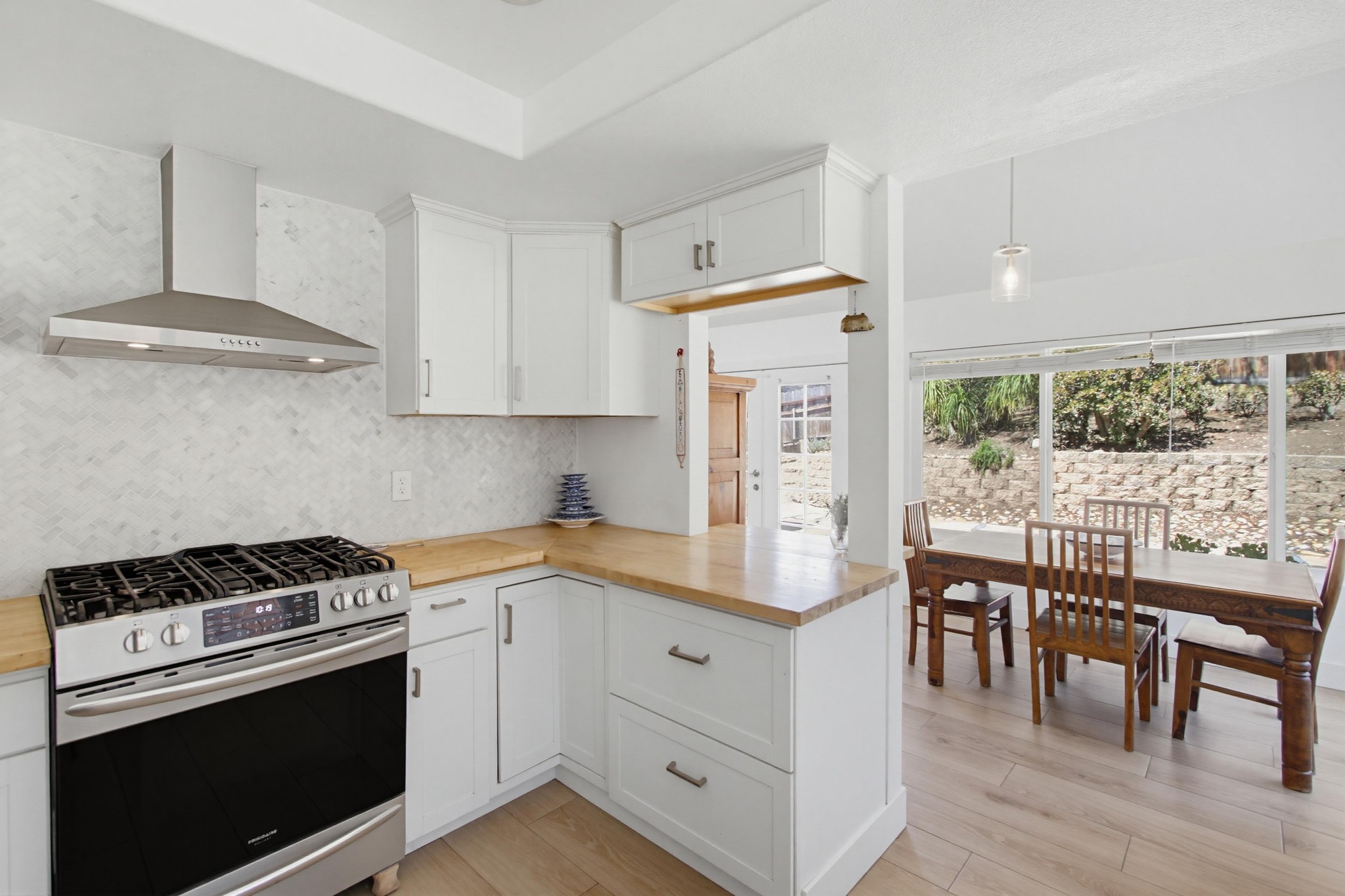 Virtual tour photo 15 of 59 for 10184 Aviary Dr