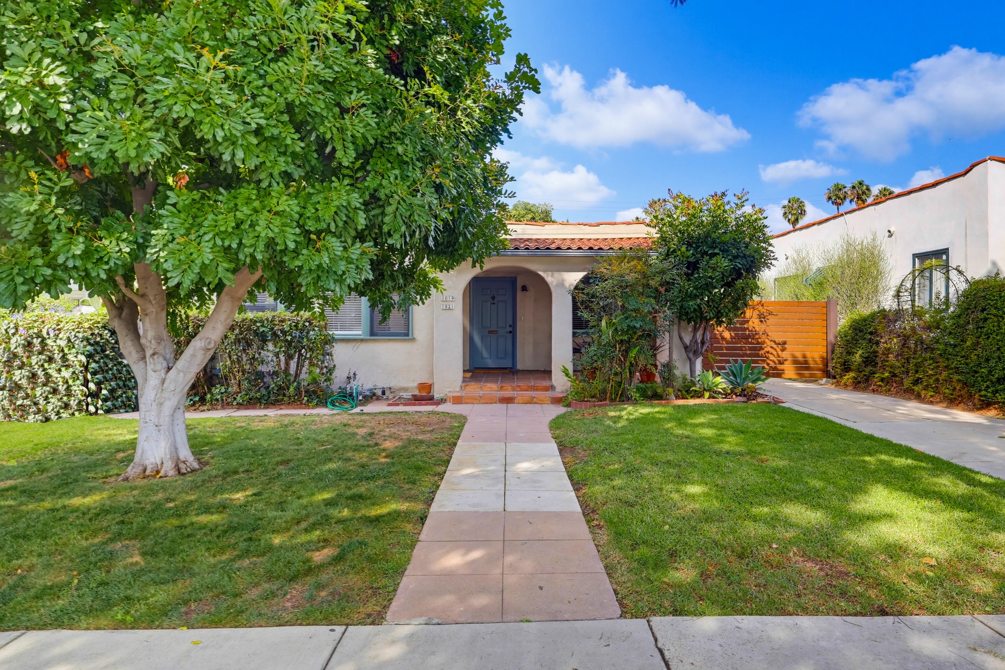 Virtual tour photo 1 of 58 for 1019 Havenhurst Dr