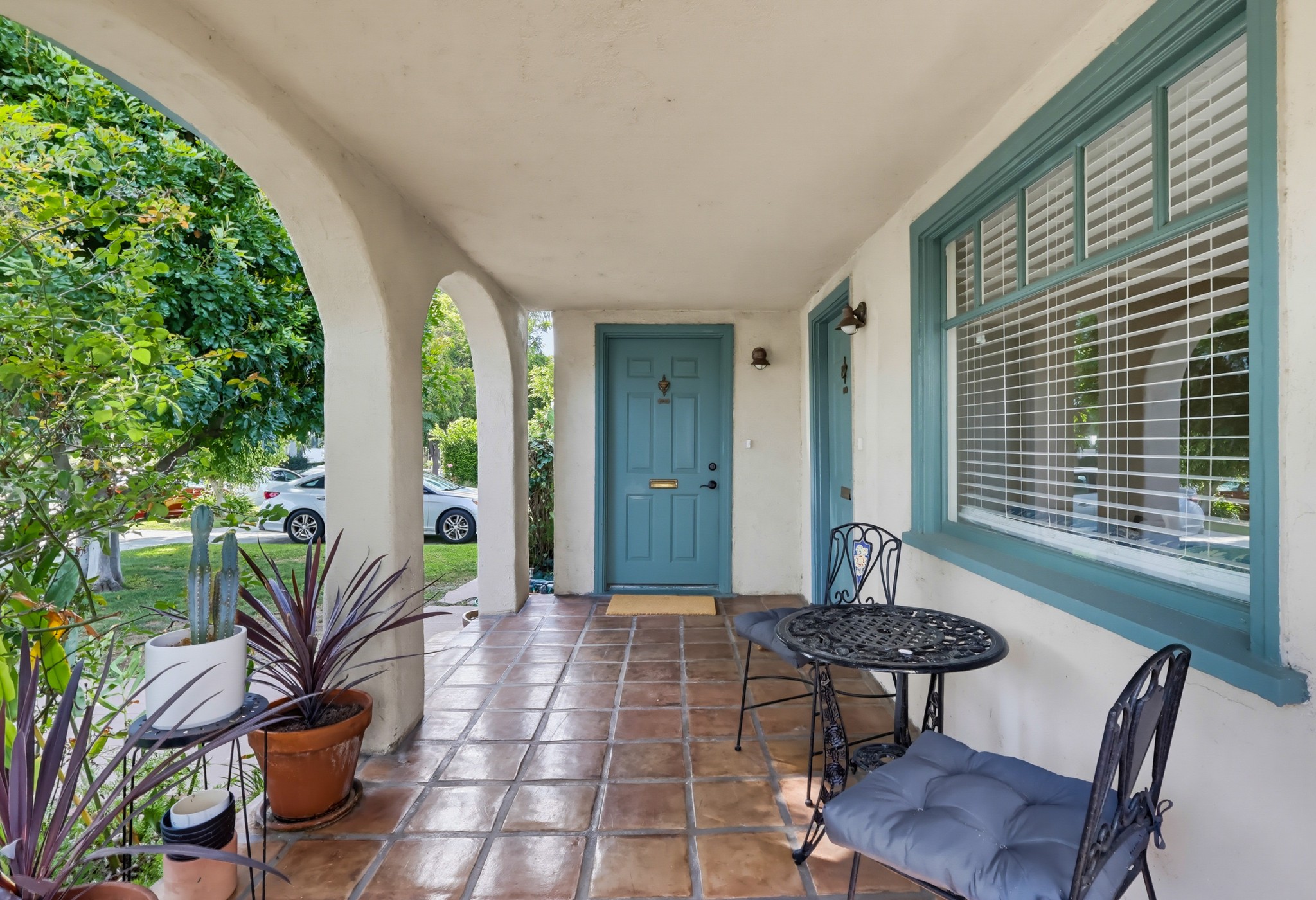 Virtual tour photo 6 of 58 for 1019 Havenhurst Dr