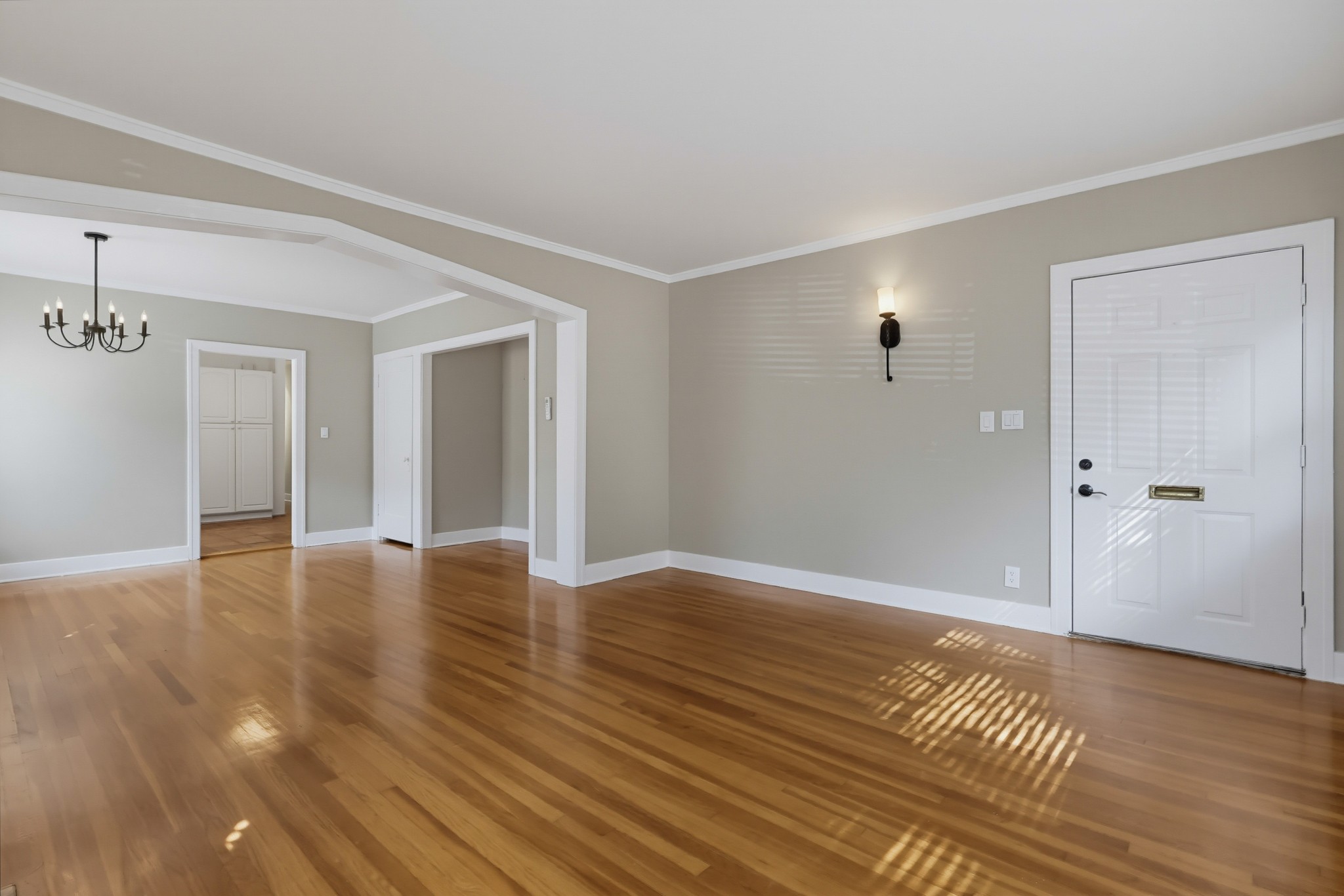 Virtual tour photo 14 of 58 for 1019 Havenhurst Dr