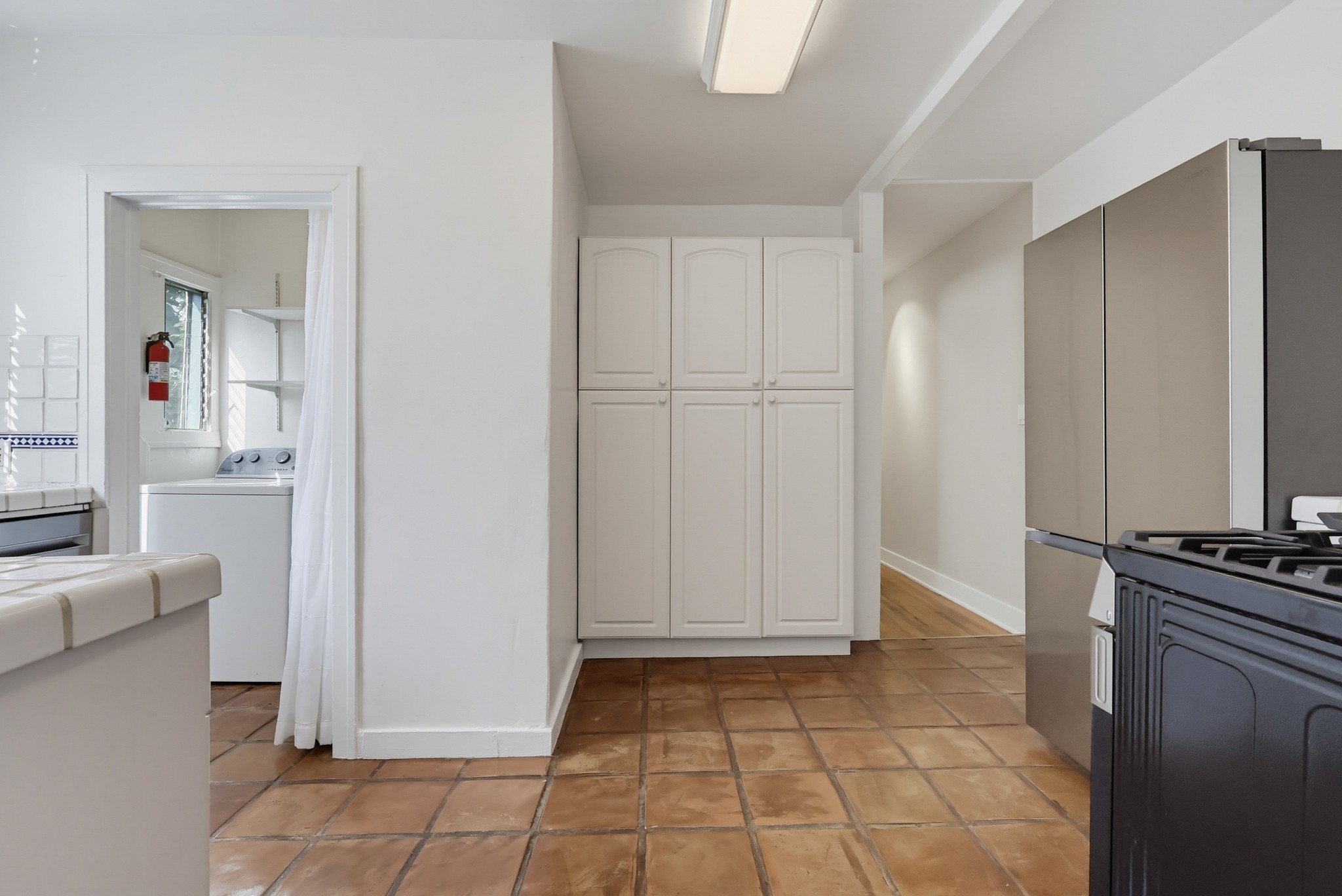 Virtual tour photo 25 of 58 for 1019 Havenhurst Dr