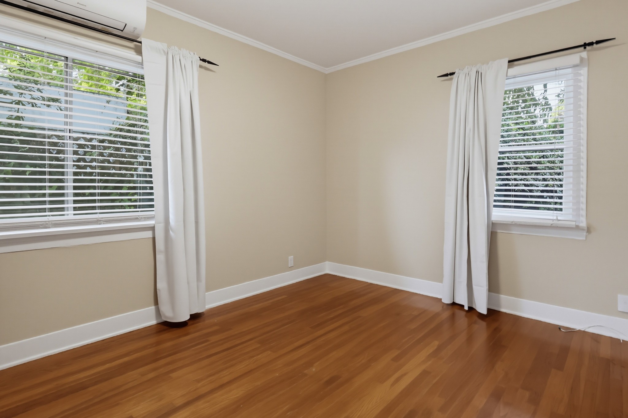 Virtual tour photo 36 of 58 for 1019 Havenhurst Dr