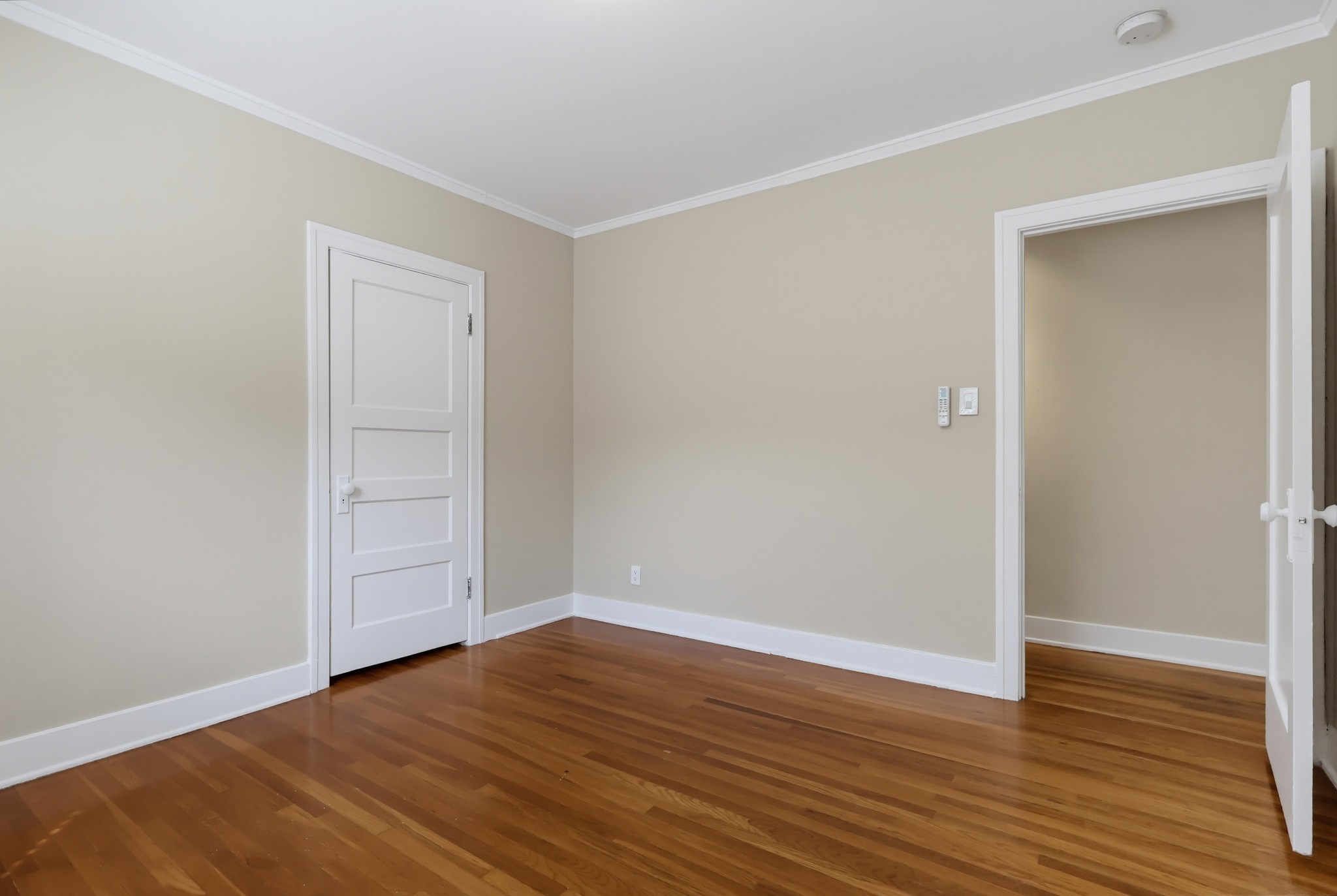 Virtual tour photo 44 of 58 for 1019 Havenhurst Dr