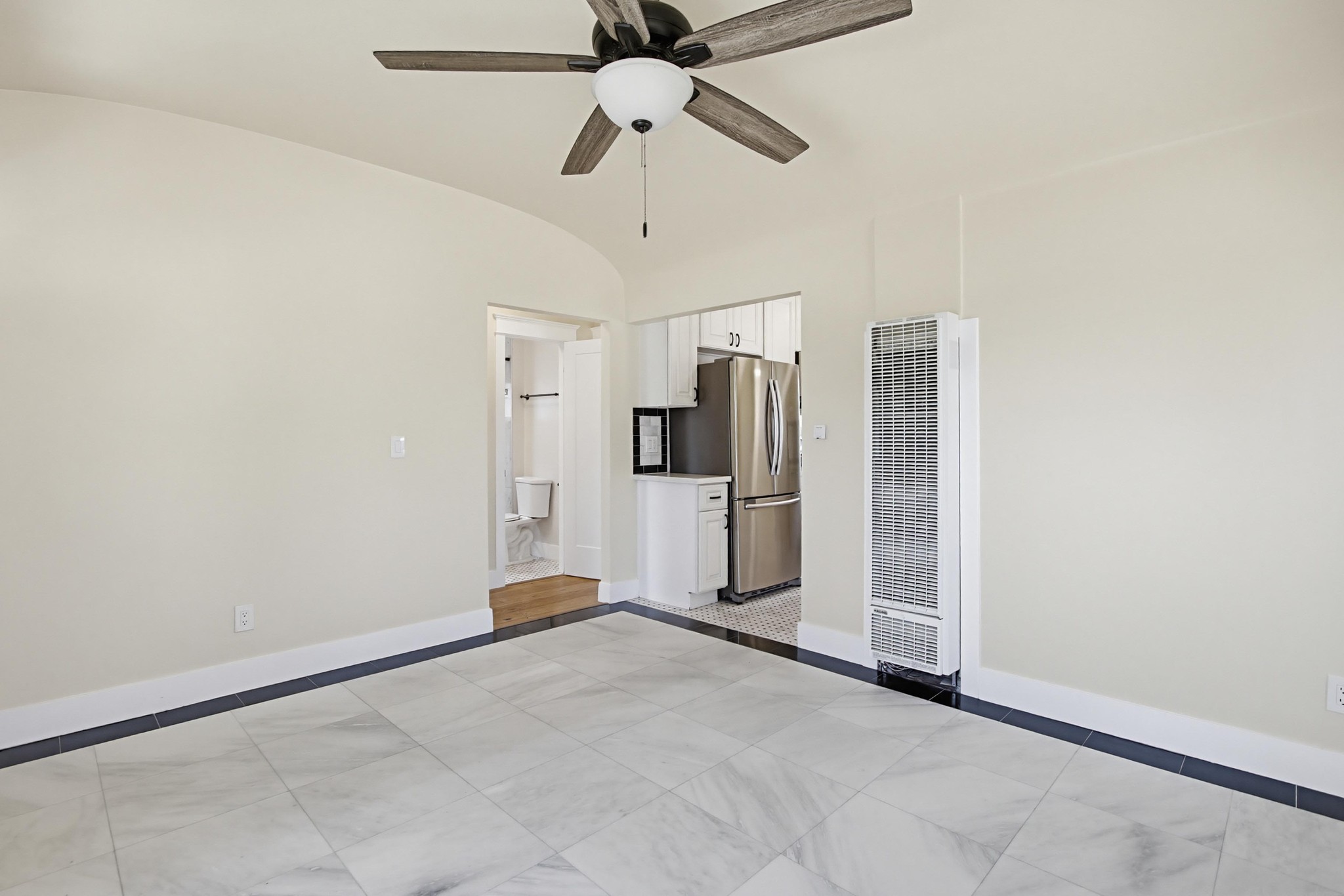 Virtual tour photo 6 of 35 for 102 5th Ave