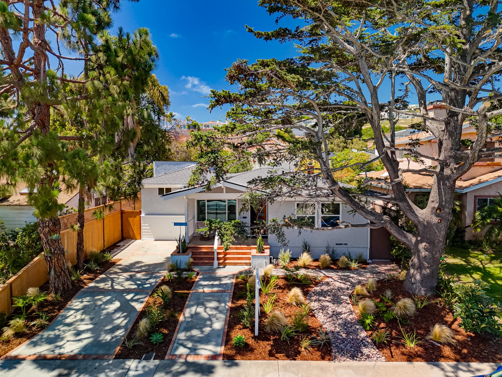 Virtual tour photo 6 of 37 for 1020 Archer St