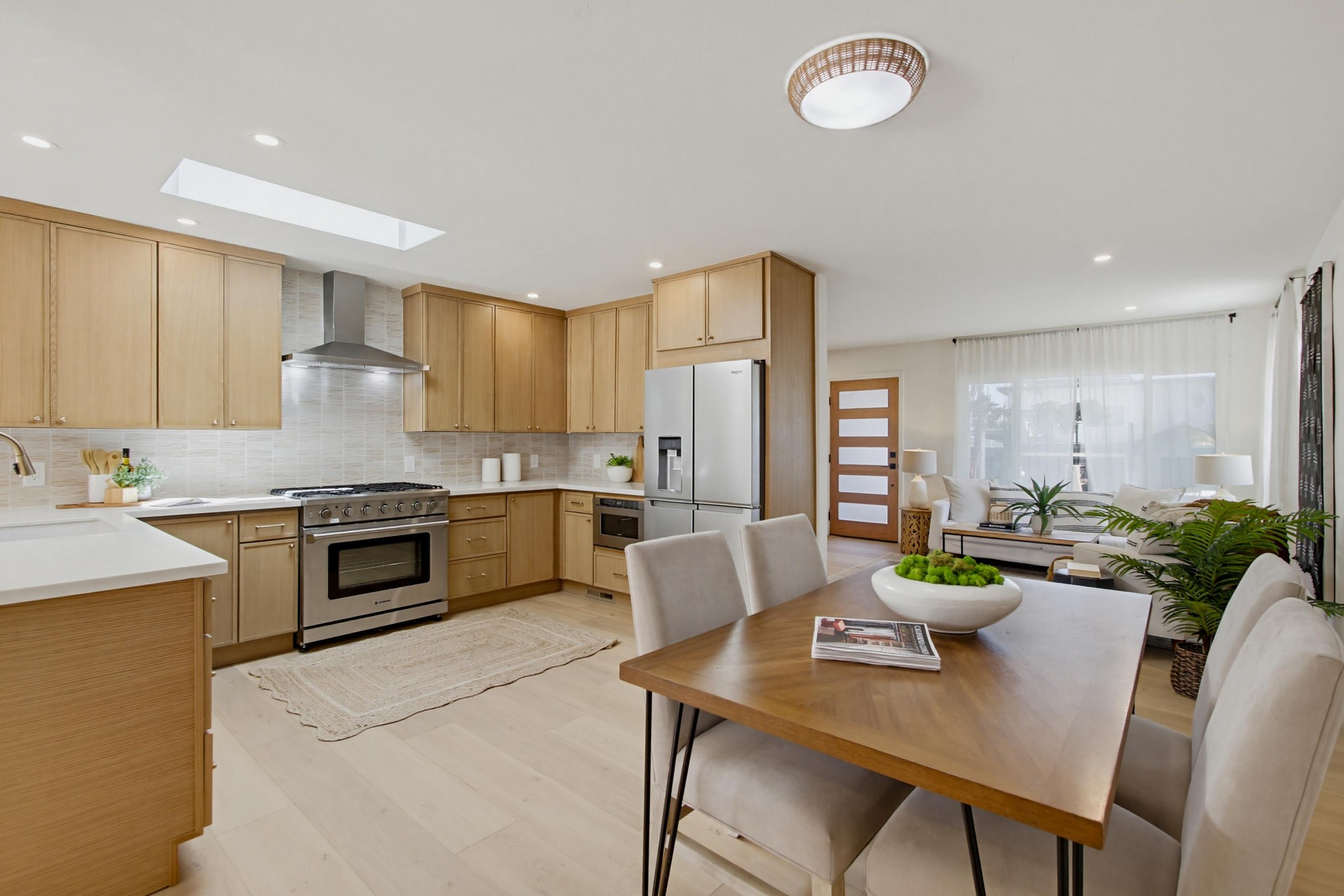 Virtual tour photo 11 of 95 for 1020 Archer St
