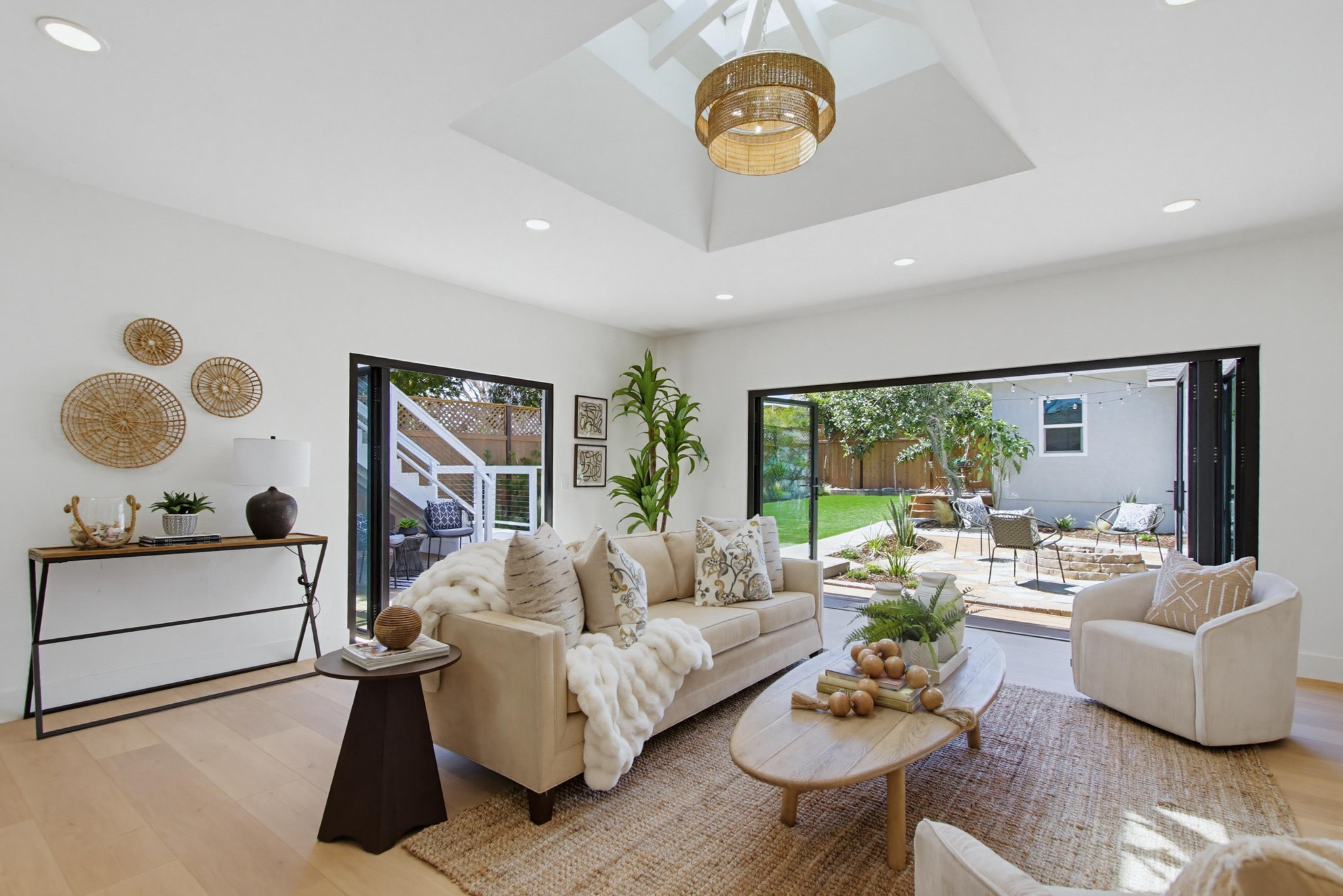 Virtual tour photo 17 of 95 for 1020 Archer St