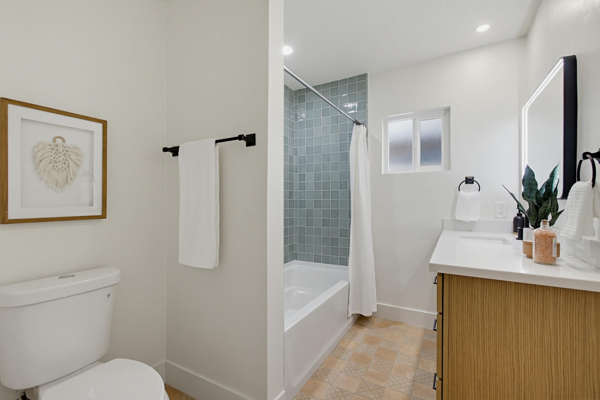 Virtual tour photo 24 of 95 for 1020 Archer St