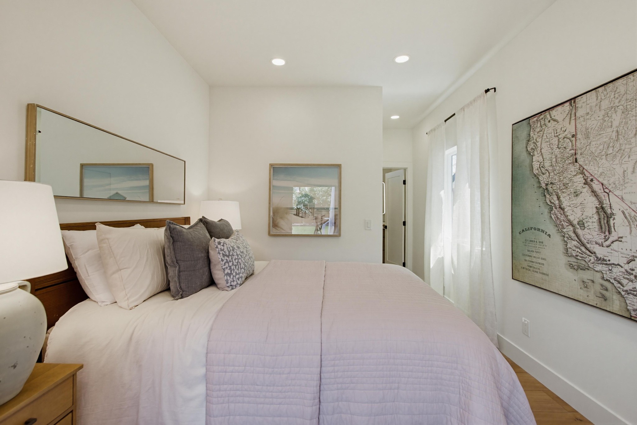 Virtual tour photo 30 of 95 for 1020 Archer St