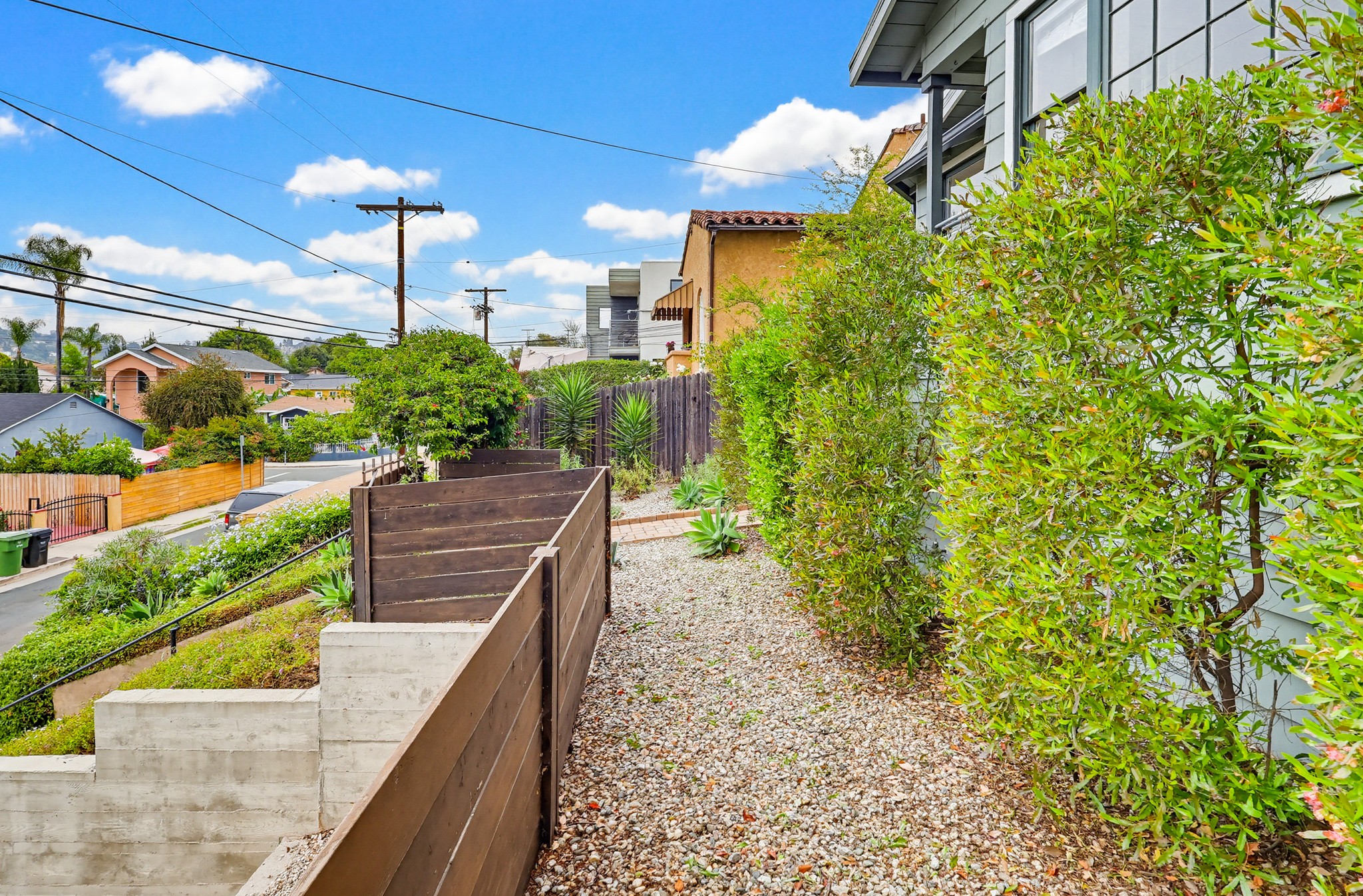 Virtual tour photo 13 of 96 for 1020 N Ave 51