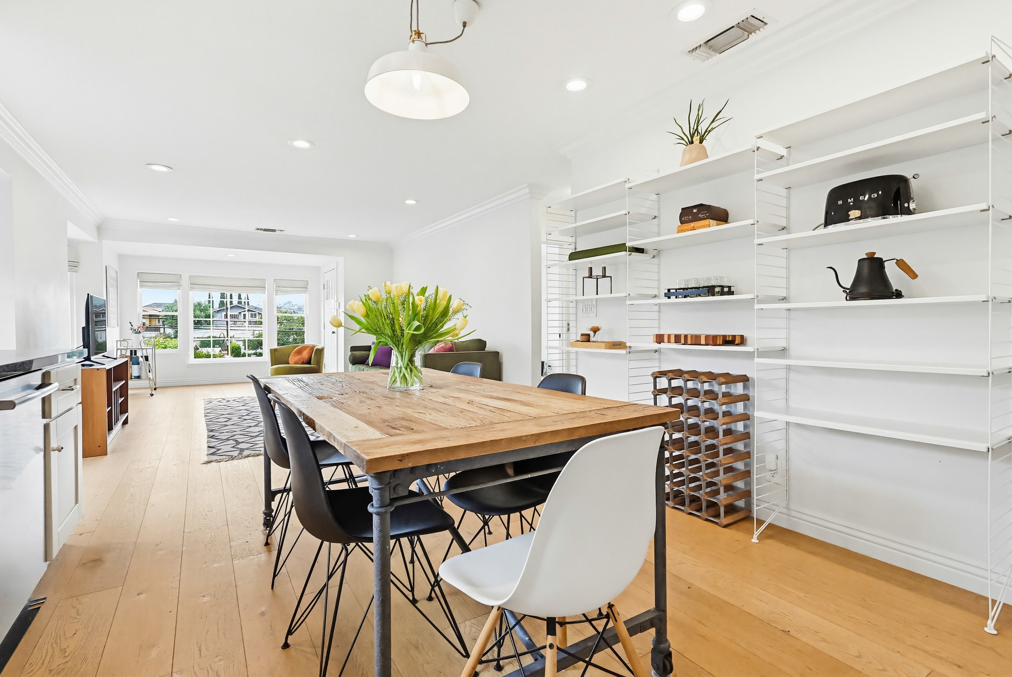 Virtual tour photo 32 of 96 for 1020 N Ave 51